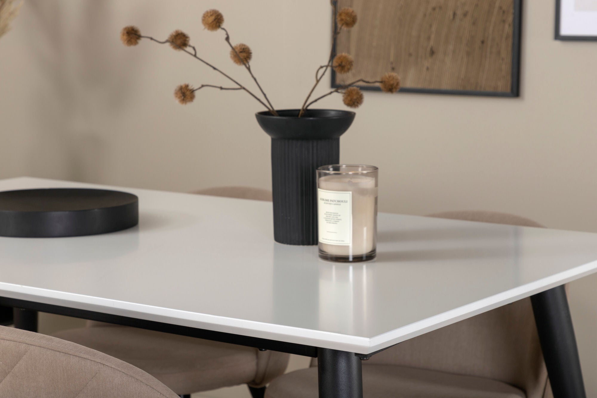 Venture Home Jimmy spisebord - Black / White HPL+Velvet Stitches stol - Black / Beige Fabric (Polyester linen )_4