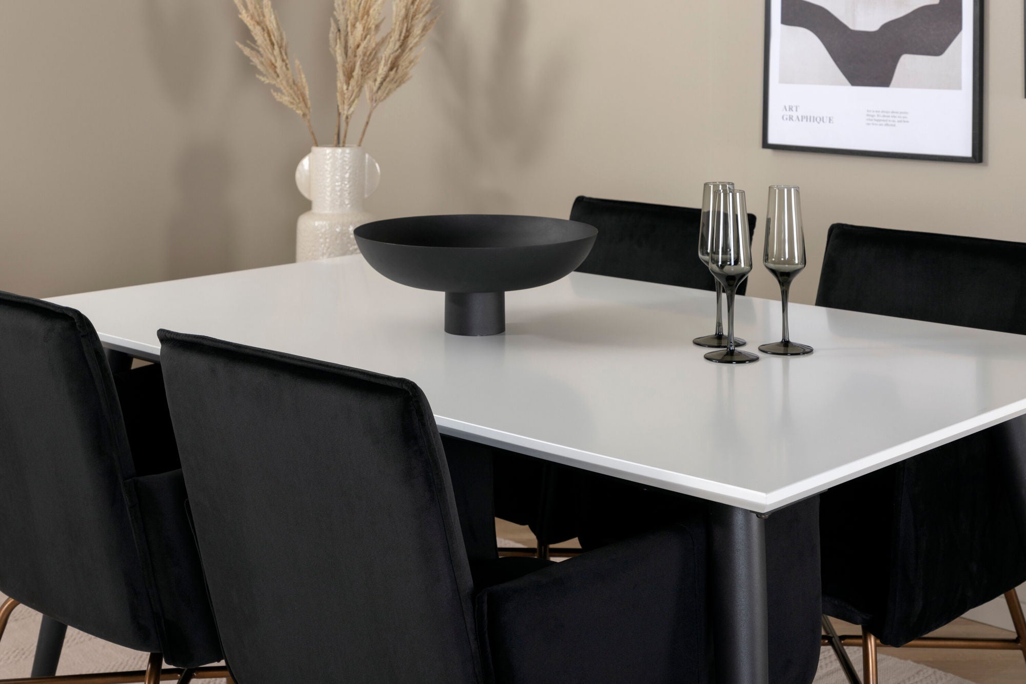 Venture Home Jimmy spisebord - Black / White HPL+Petra stol - Distressed Copper / Black Velvet_4