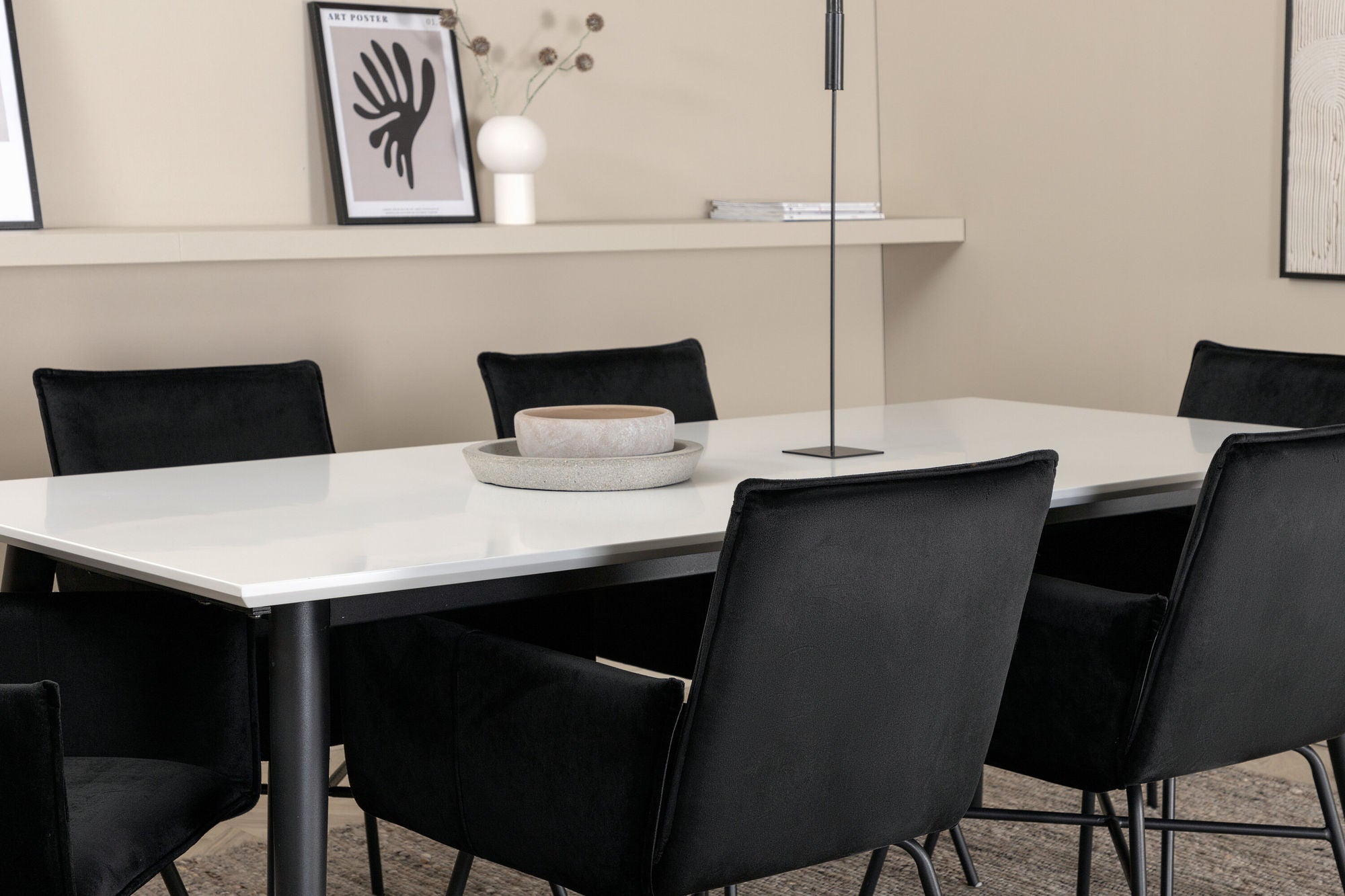 Venture Home Jimmy spisebord - Black / White HPL+Petra stol - Black / Black Velvet_6