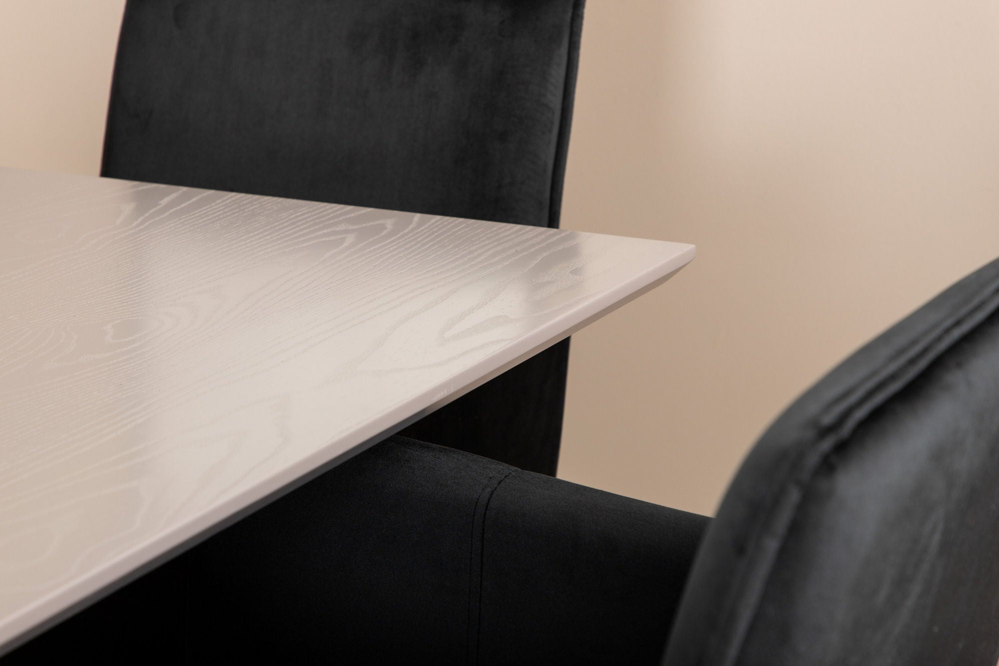 Venture Home Piazza spisebord , Black Grey Veneer+Petra stol , Distressed Copper Black Velvet_6