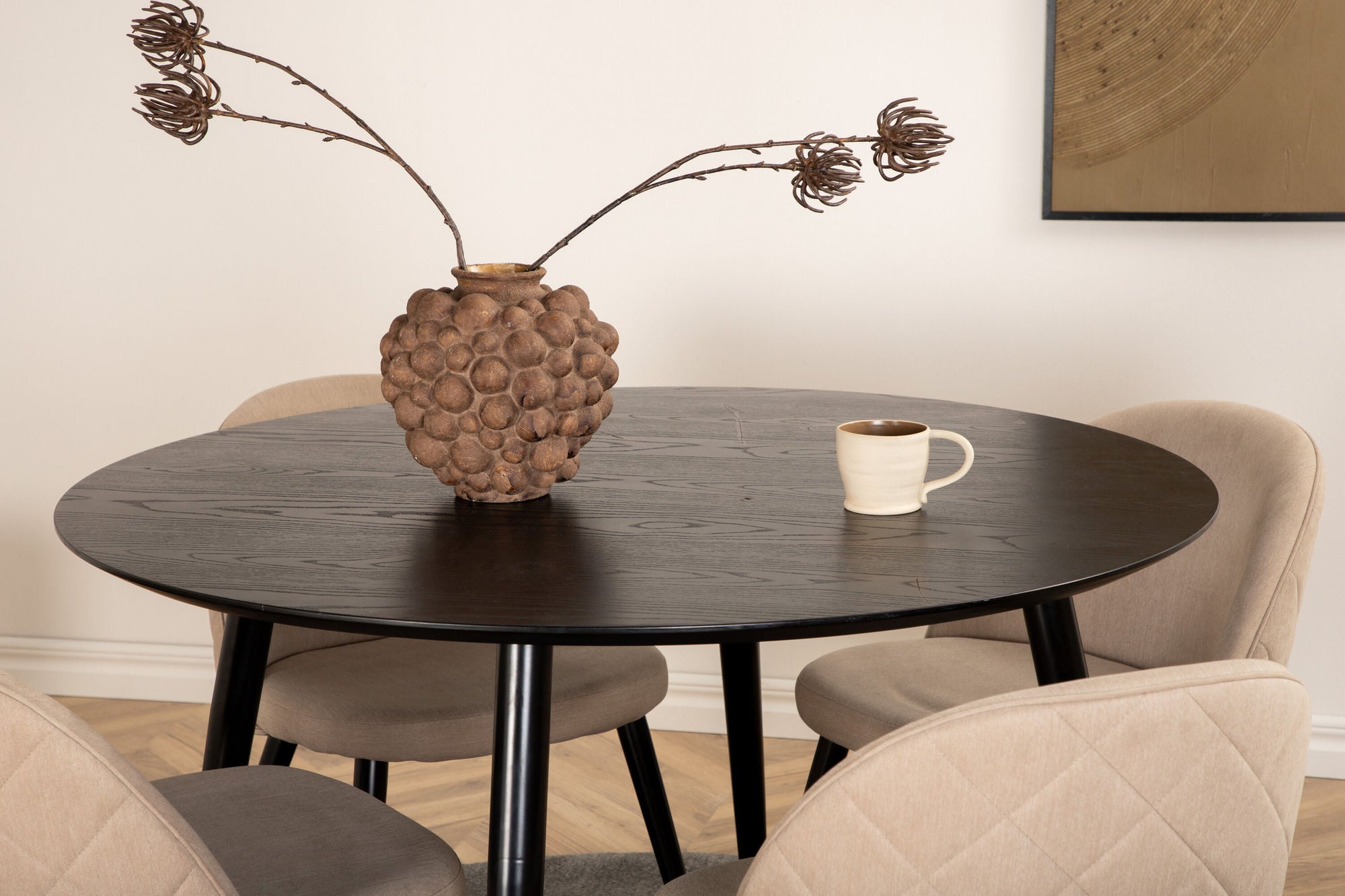 Venture Home Dipp spisebord - 115cm - Black Veneer / All black legs +Velvet Stitches stol - Black / Beige Fabric (Polyester linen )_4