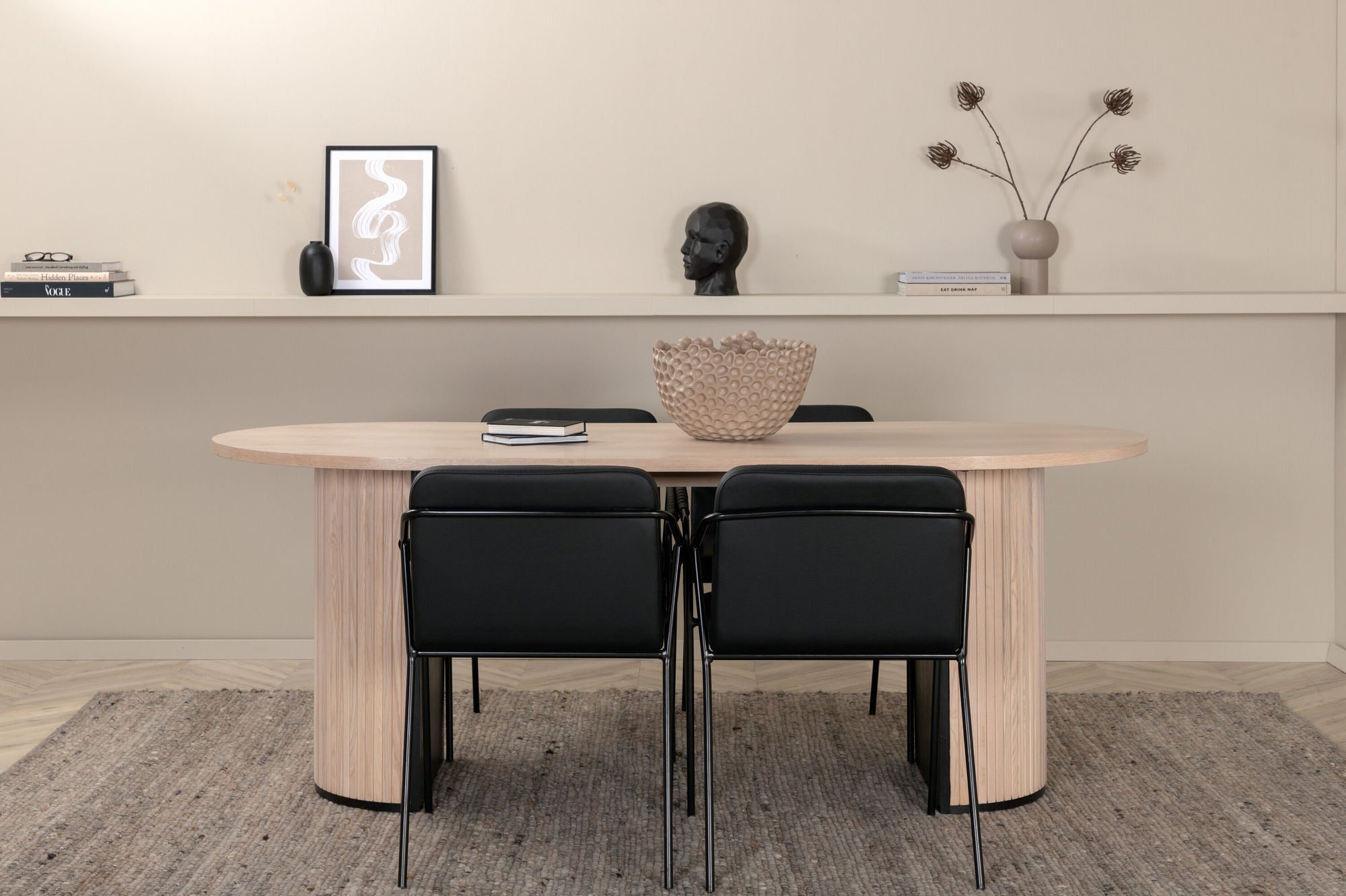 Venture Home Bianca Oval spisebord - White Wash / Black Veneer+Tvist stol - Black / Black PU_4