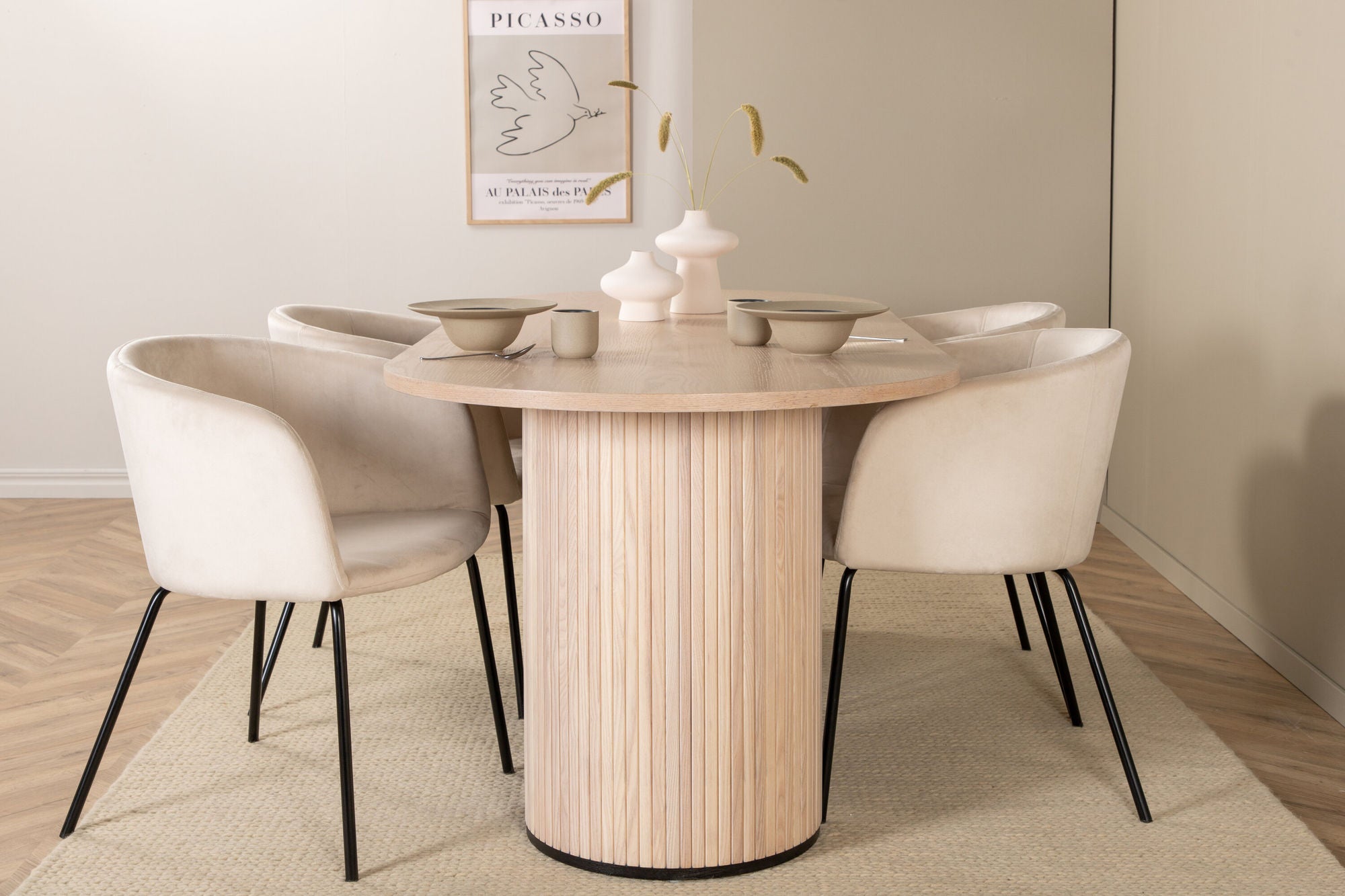 Venture Home Bianca Oval spisebord , White Wash Black Veneer+Berit stol , Black Beige Velvet_4