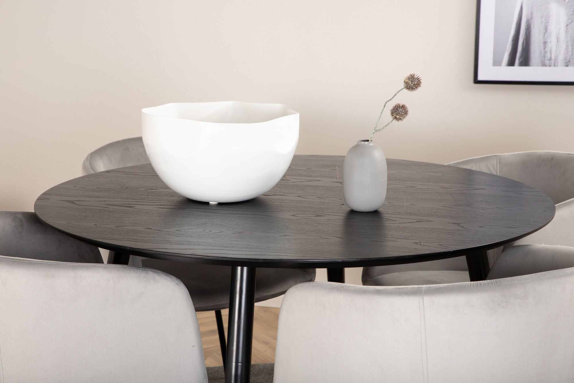 Venture Home Dipp spisebord - 115cm - Black Veneer / All black legs +Berit stol - Black / Light Grey Velvet_4