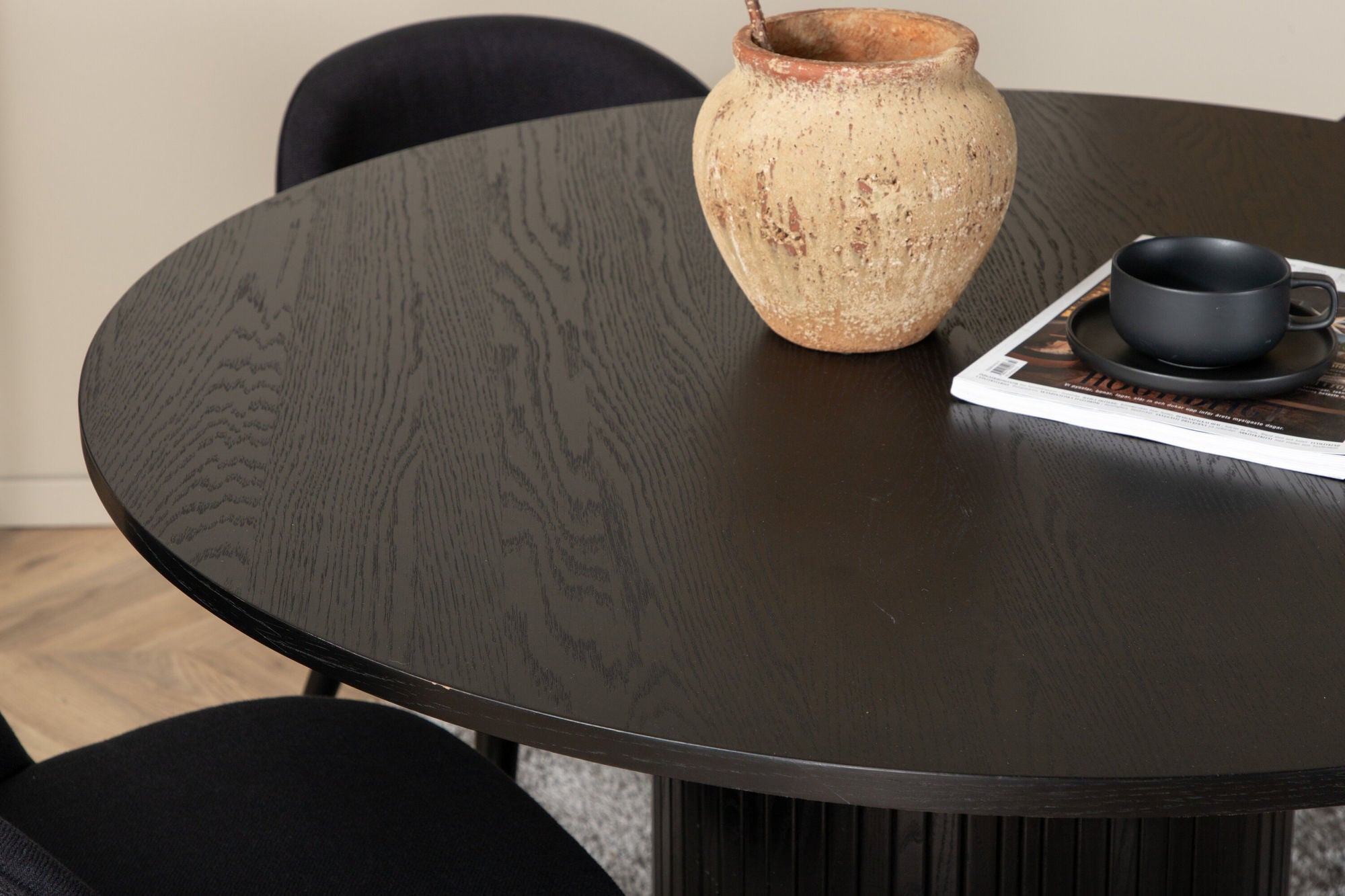 Venture Home Bianca rund spisebord , Black Black Veneer+Velvet Dining Chiar , Black legs, Black Fabric_4