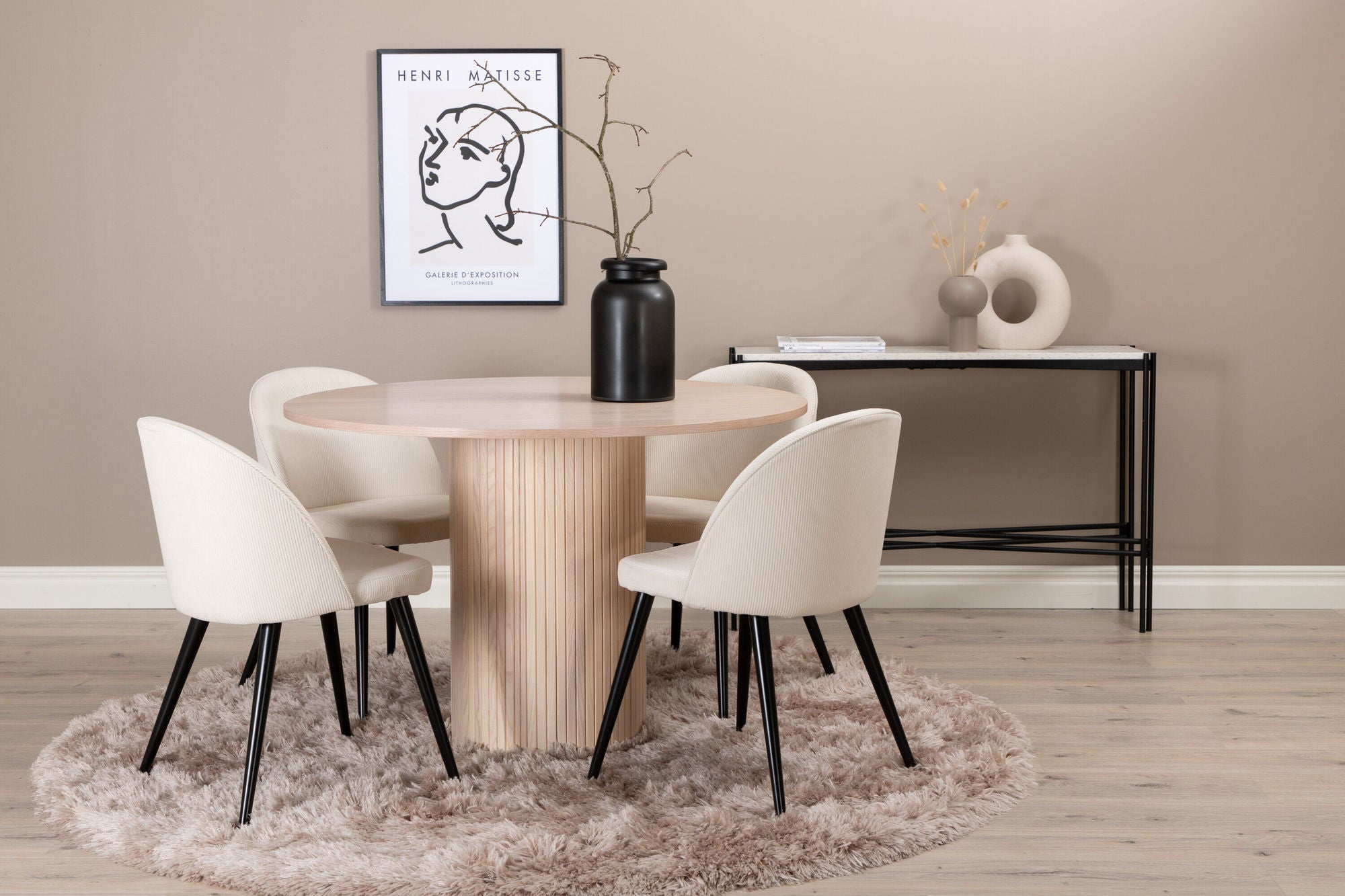 Venture Home Bianca rund spisebord , White Wash Black Veneer+Velvet Spisebordsstol Corduroy , Beige Black_4