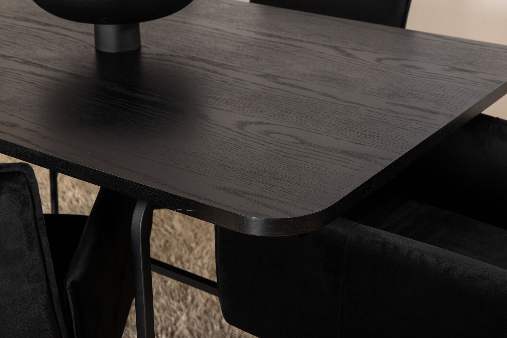 Venture Home Uno spisebord , Black Black Veneer+Petra stol , Black Black Velvet_6