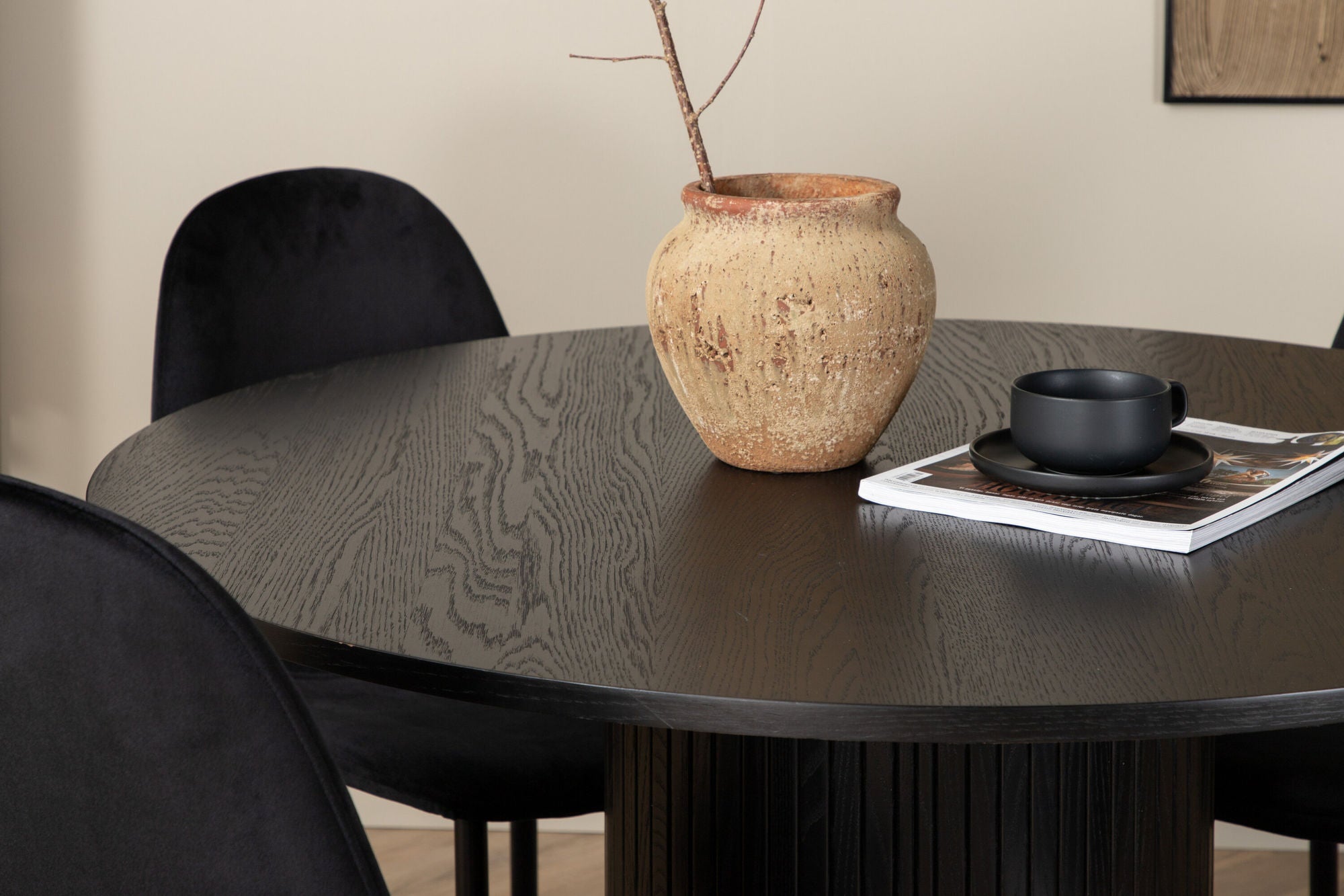 Venture Home Bianca rund spisebord , Black Black Veneer+Polar Spisebordsstol , Black legs Black Velvet (ers√§tter 19902,888)_4