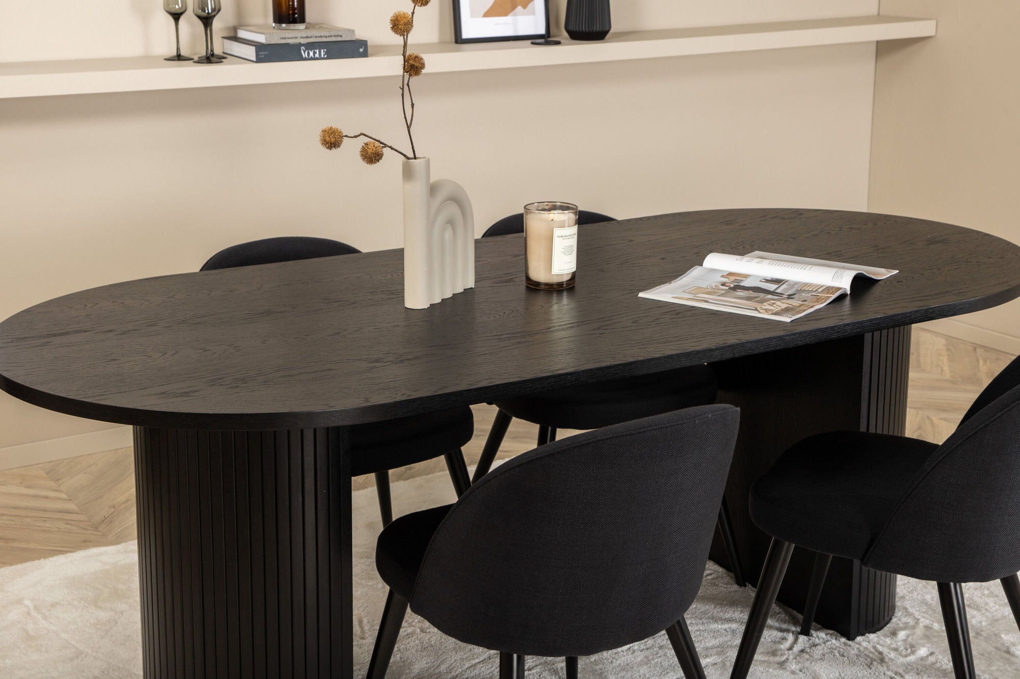 Venture Home Bianca Oval spisebord , Black Black Veneer+Velvet Dining Chiar , Black legs, Black Fabric_4