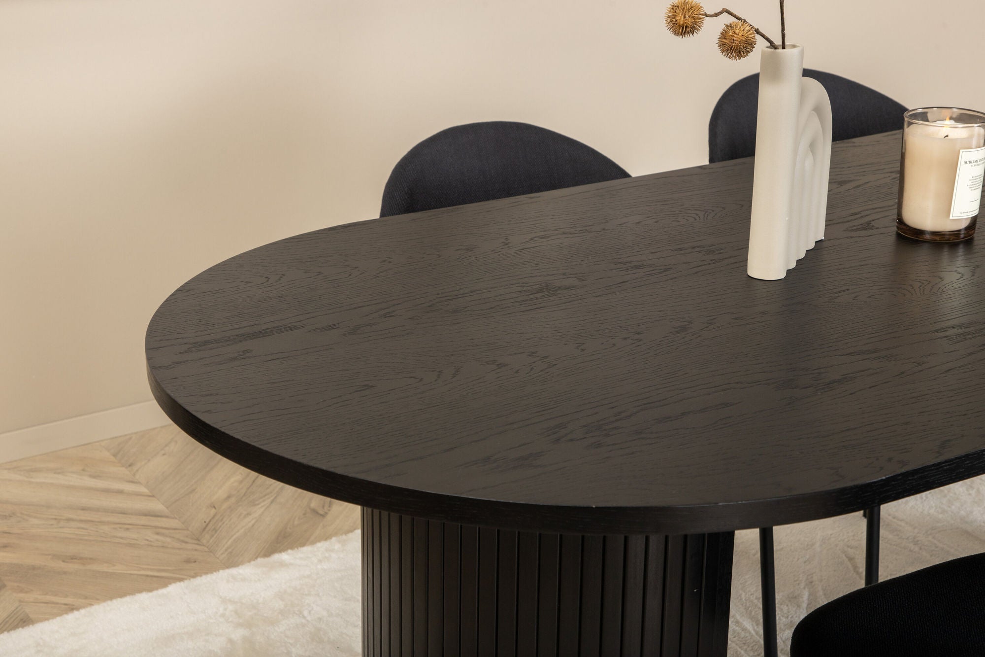 Venture Home Bianca Oval spisebord , Black Black Veneer+Vault Spisebordsstol , Black Legs , Black Fabric_4