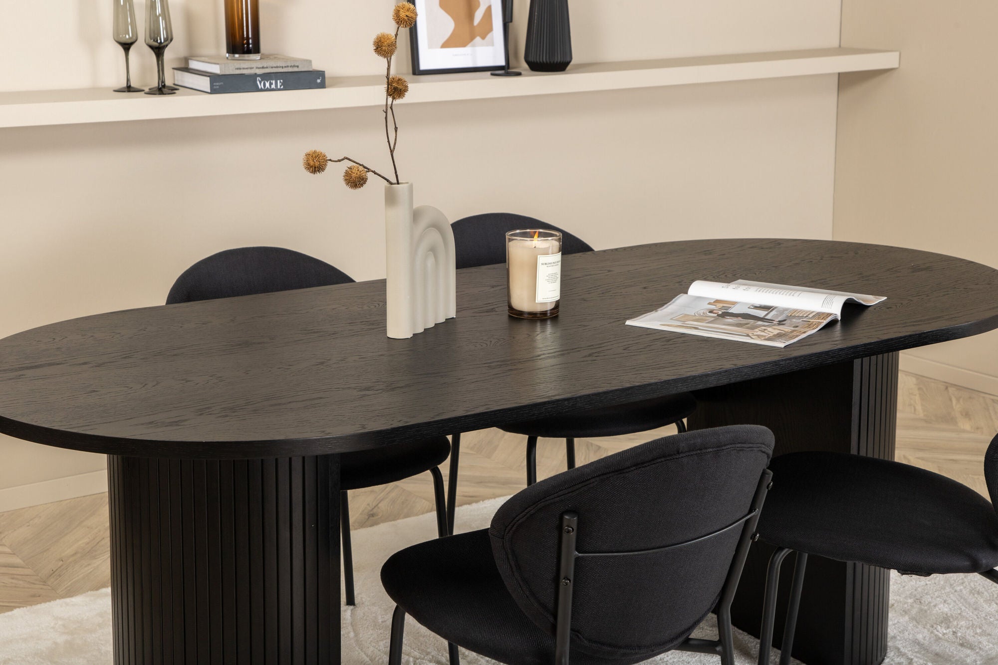 Venture Home Bianca Oval spisebord , Black Black Veneer+Vault Spisebordsstol , Black Legs , Black Fabric_4