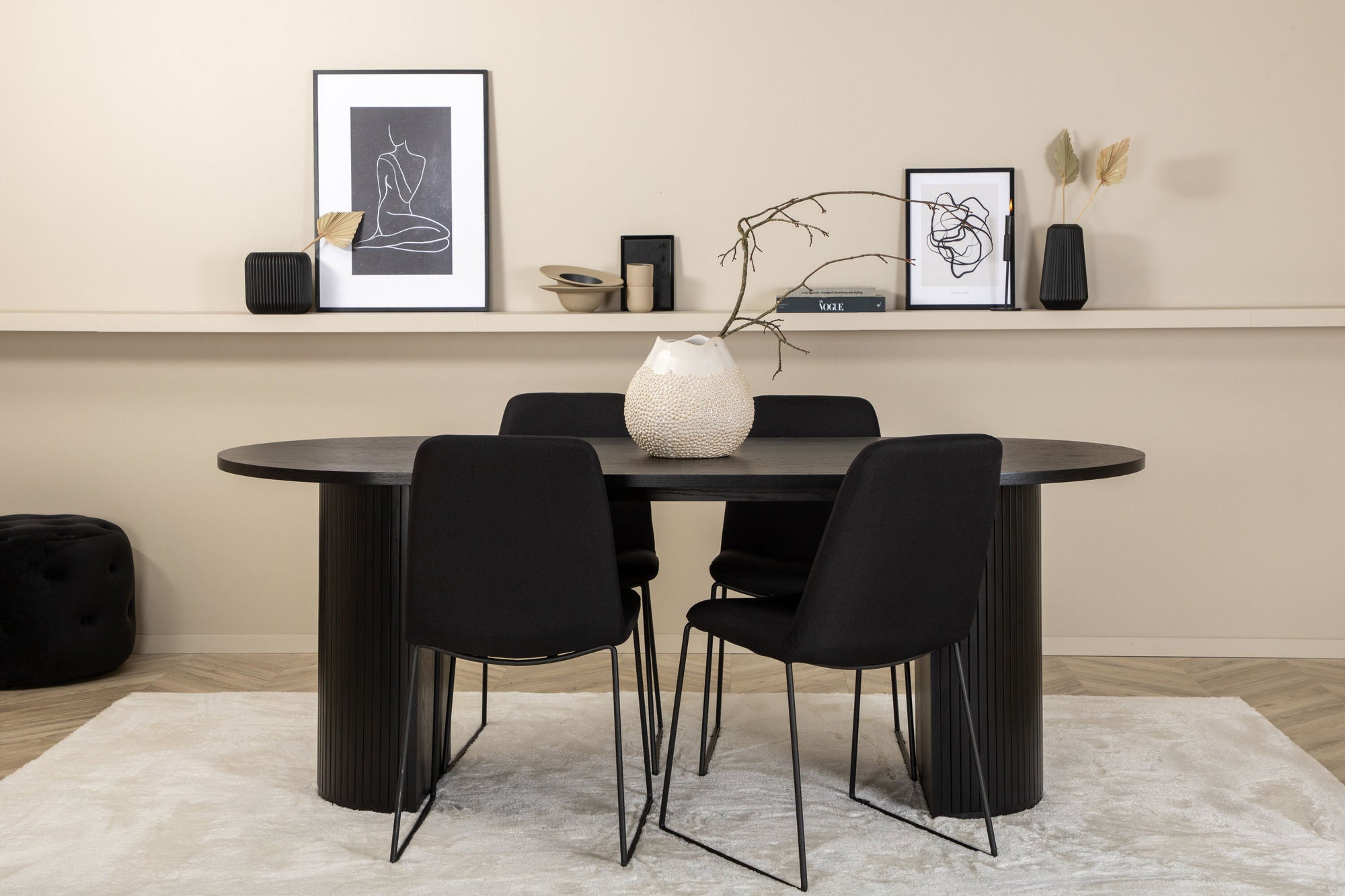 Venture Home Bianca Oval spisebord , Black Black Veneer+Muce Spisebordsstol , Black Legs , Black Fabric_4