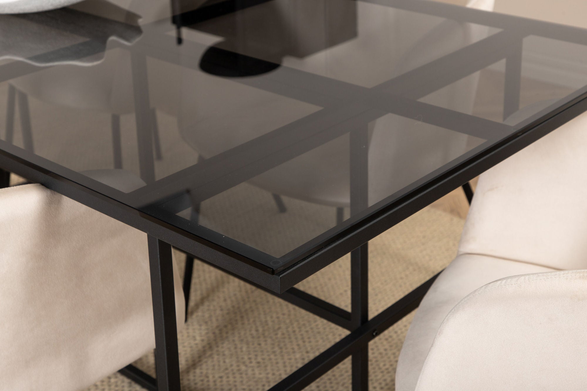 Venture Home Leif spisebord , Black Black smoked smoked Glass+Berit stol , Black Beige Velvet_6