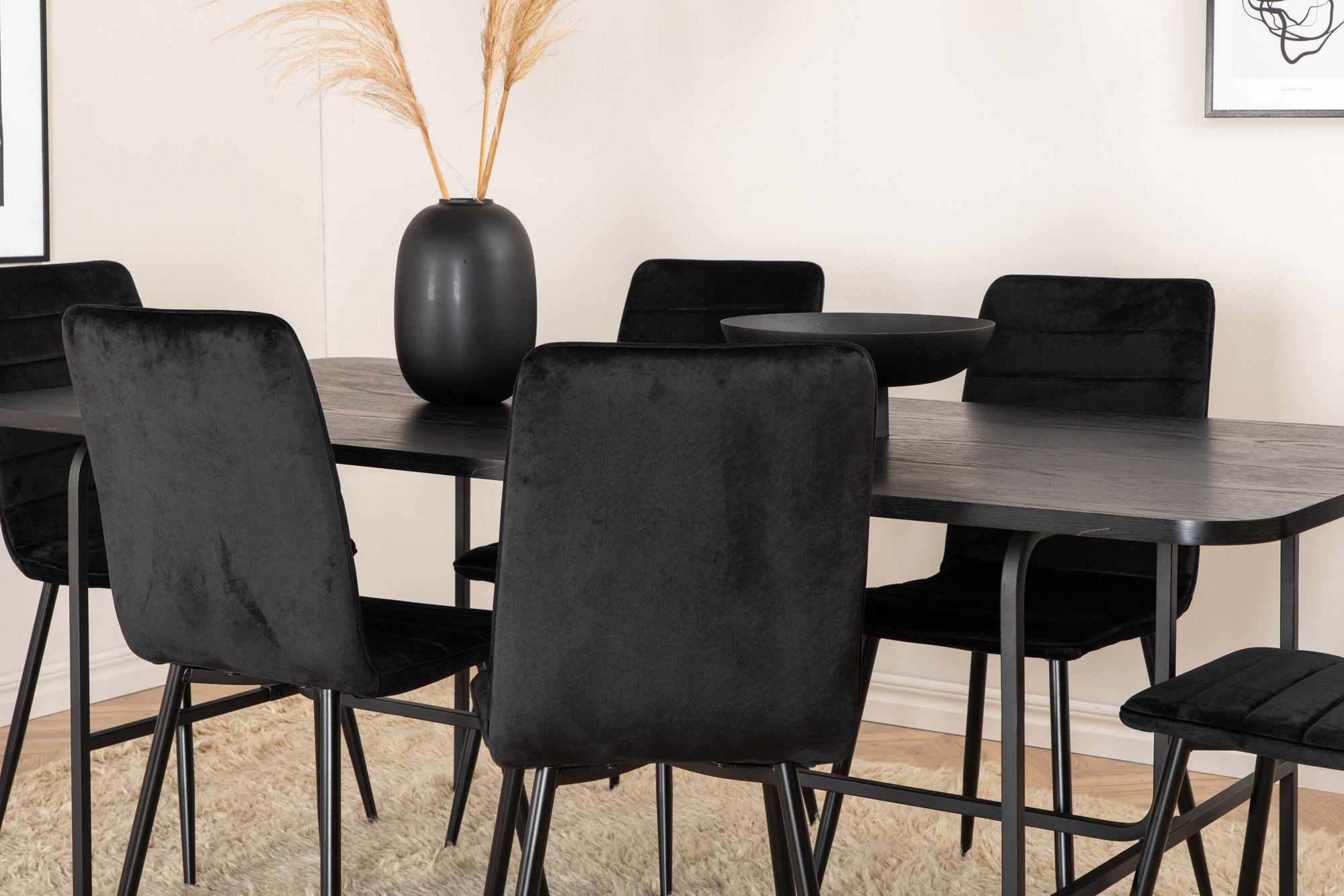 Venture Home Uno spisebord , Black Black Veneer+Windu Lyx stol , Black Black Velvet_6