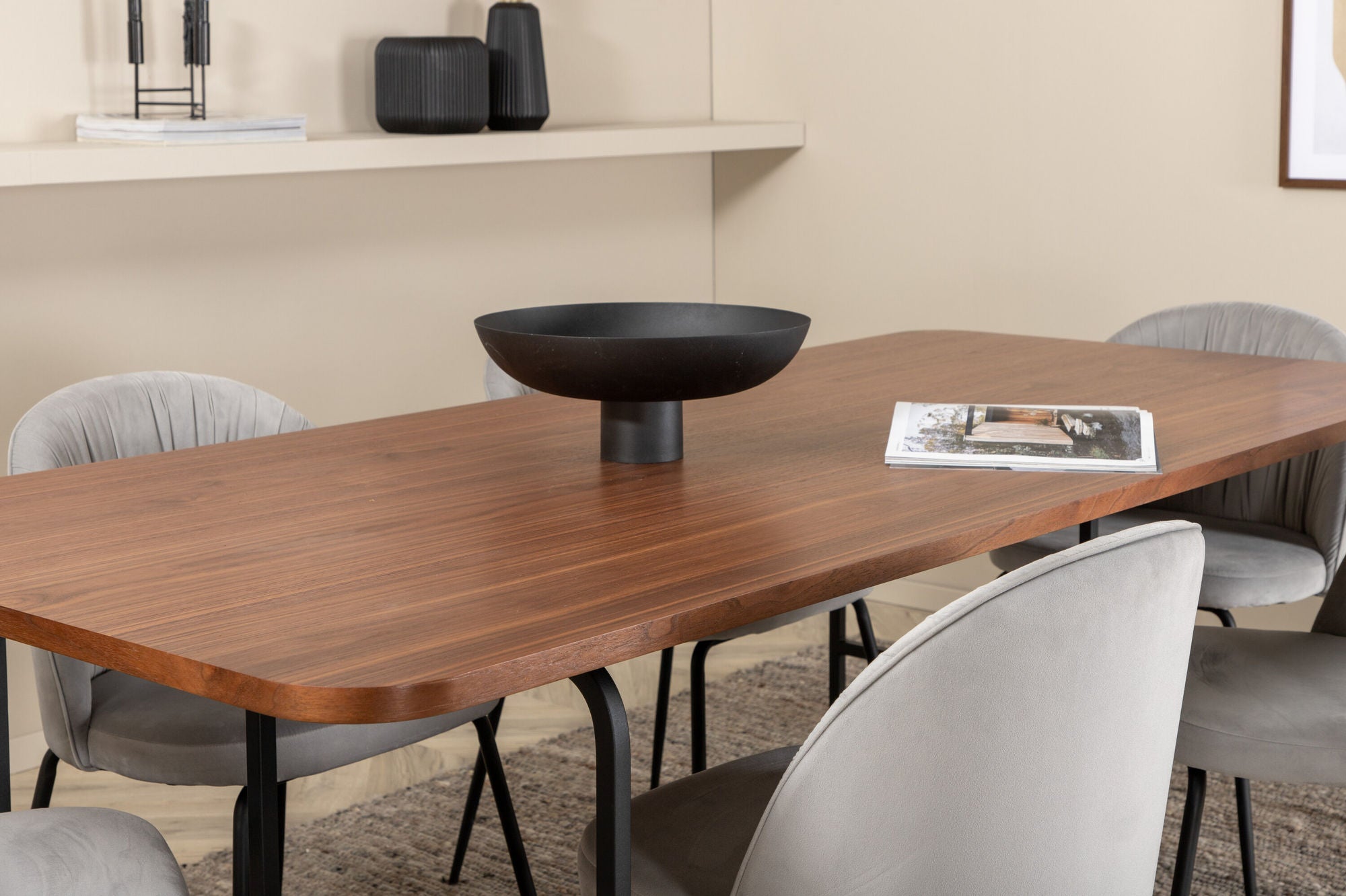 Venture Home Uno spisebord , Black Walnut Veneer+Wrinkles Spisebordsstol , Black Legs , Grey Velvet_6
