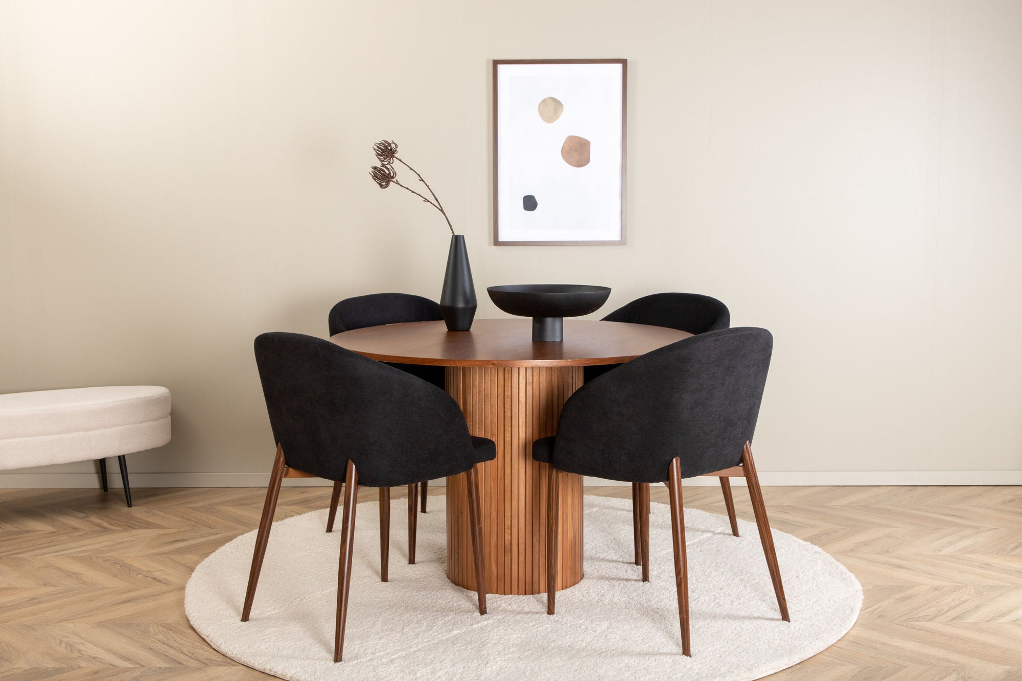 Venture Home Bianca rund spisebord - Walnut / Black Veneer+Arch Spisebordsstol - Walnut Legs - Black Fabric_4
