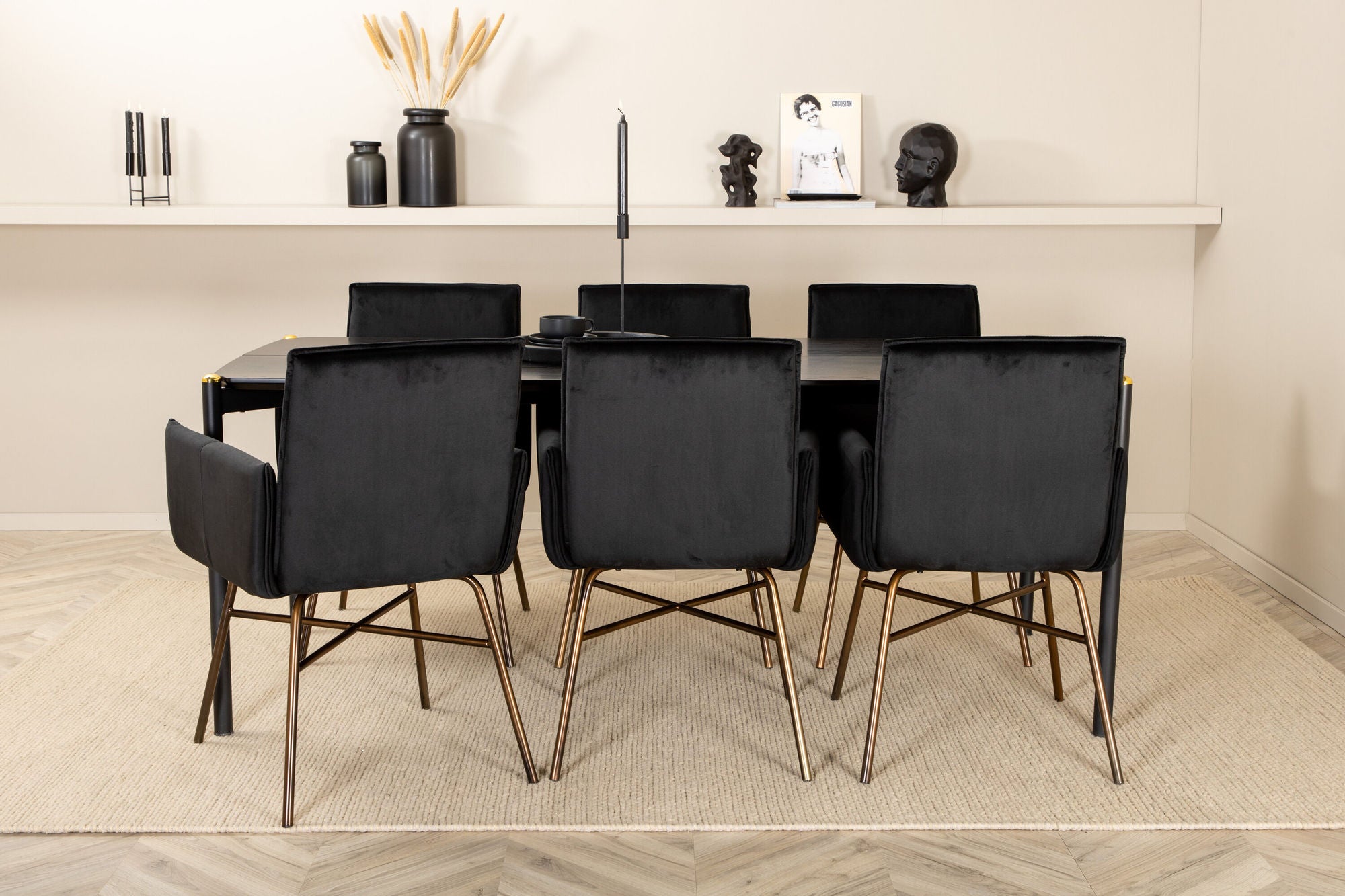 Venture Home Pelle spisebord , Black black Black+Petra stol , Distressed Copper Black Velvet_6