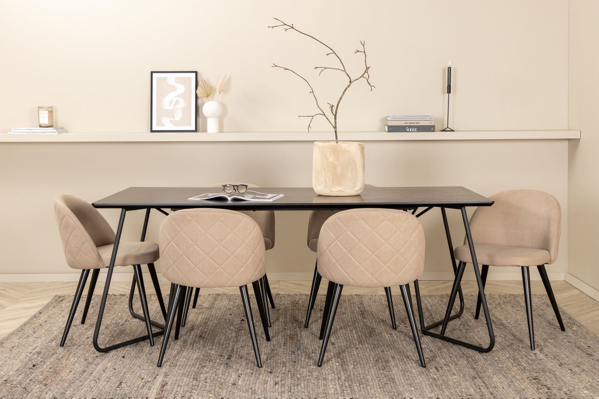 Venture Home Petra spisebord - Black / Black Veneer+Velvet Stitches stol - Black / Beige Fabric (Polyester linen )_6