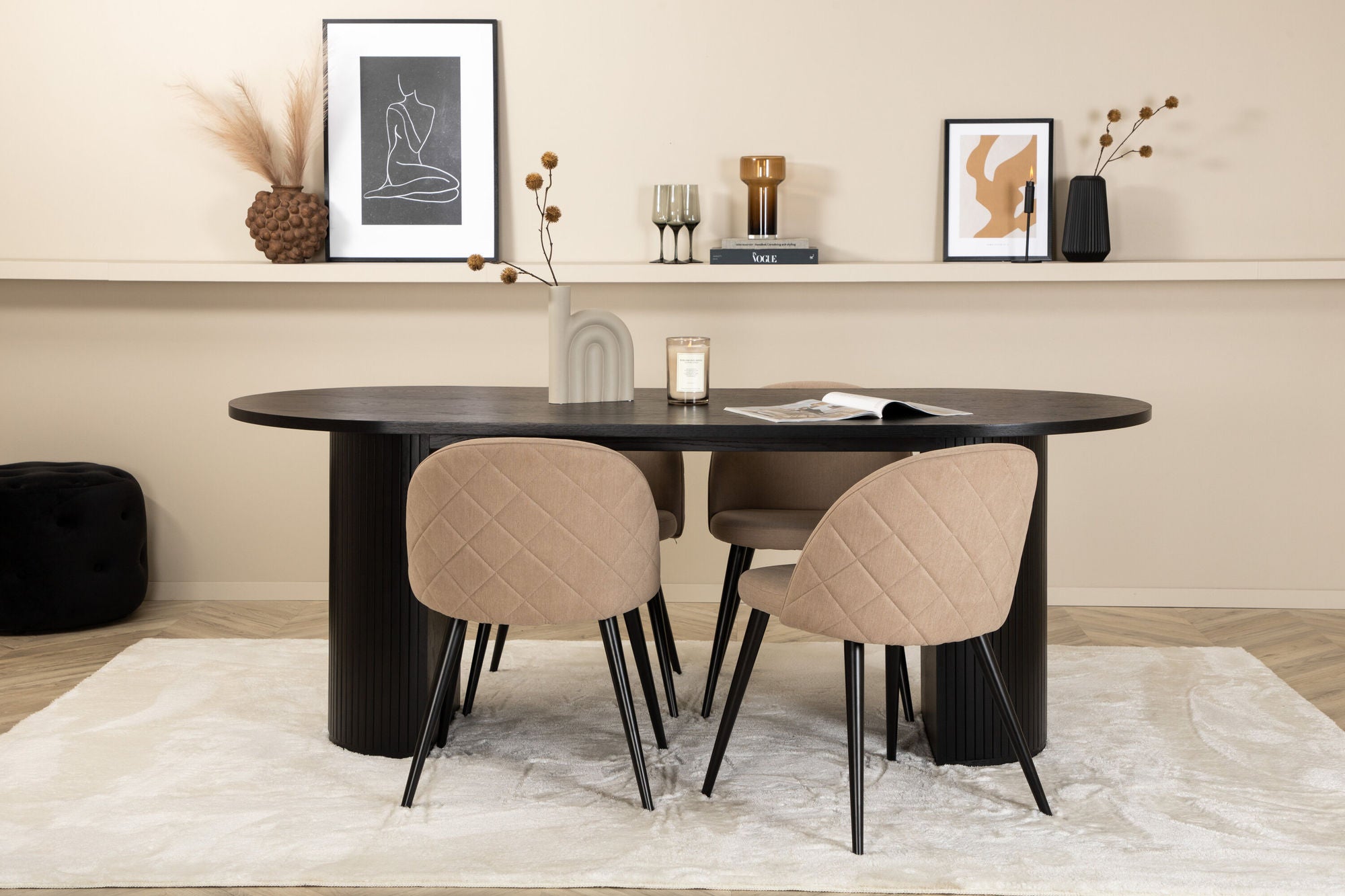 Venture Home Bianca Oval spisebord - Black / Black Veneer+Velvet Stitches stol - Black / Beige Fabric (Polyester linen )_4