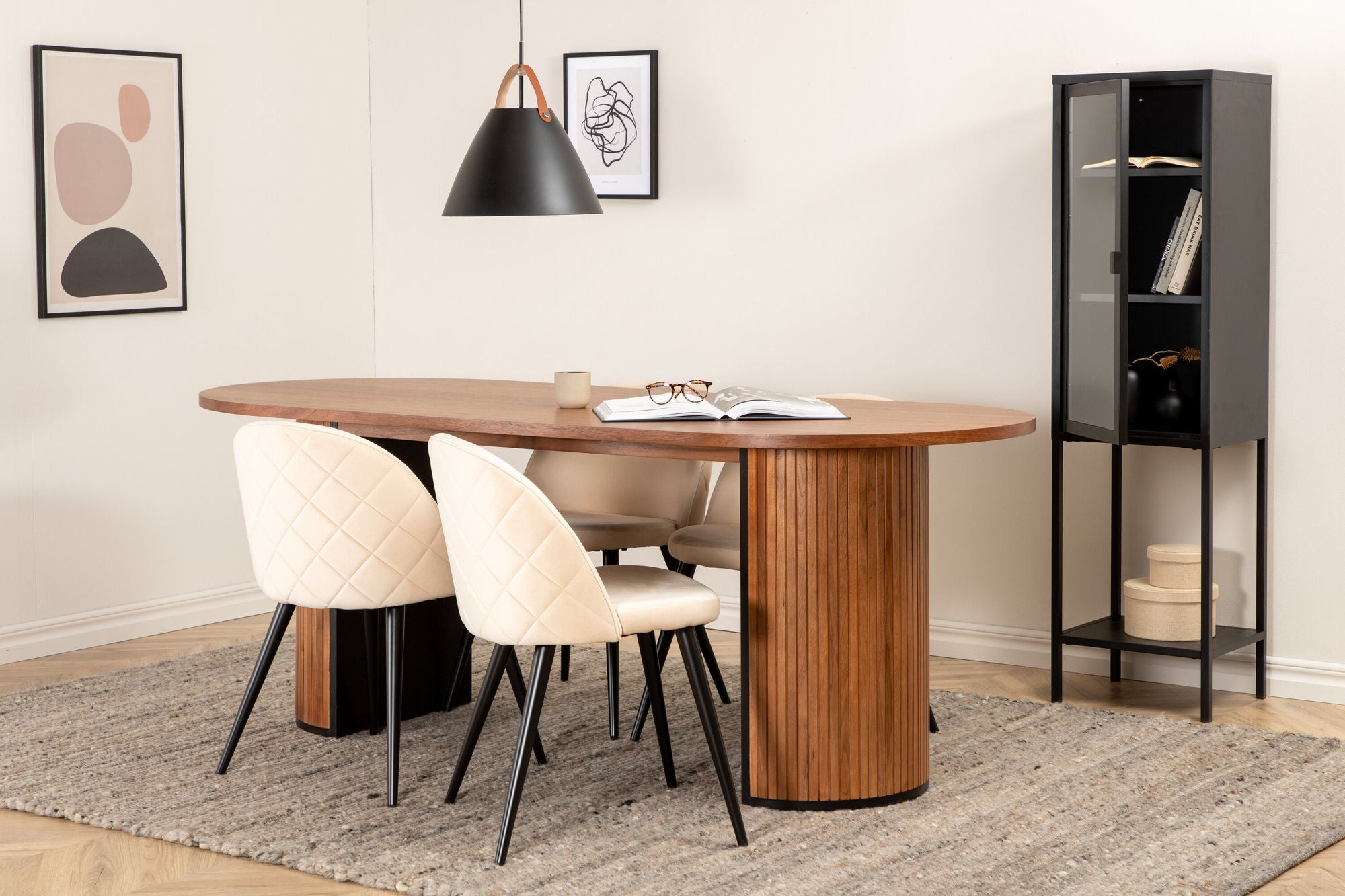 Venture Home Bianca Oval spisebord , Walnut Black Veneer+Velvet Stitches stol , Black Beige Velvet_4