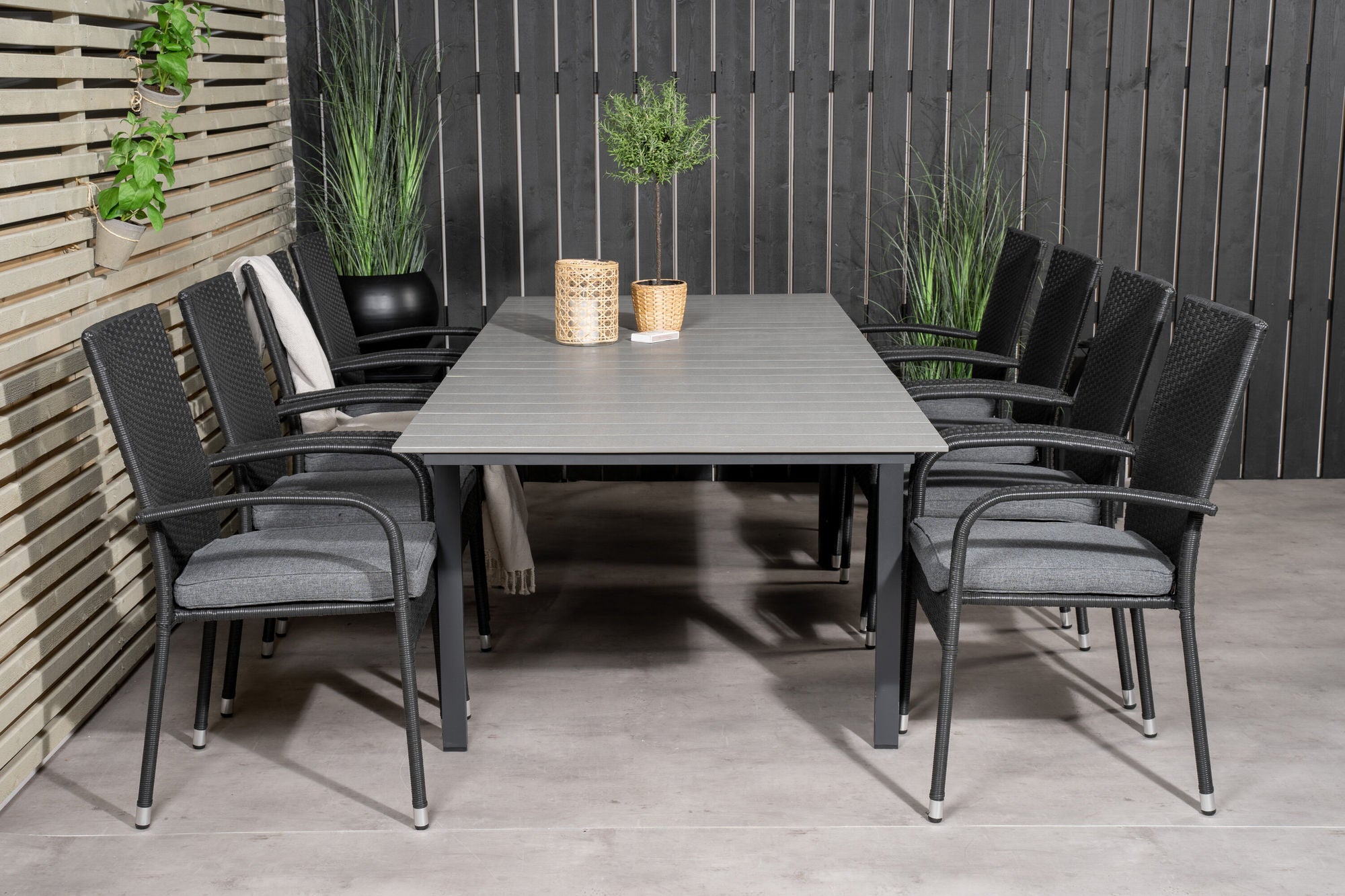 Venture Home Levels spisebord 160/240*90 - Black Alu / Grey Aintwood +Anna Arm stol (stac