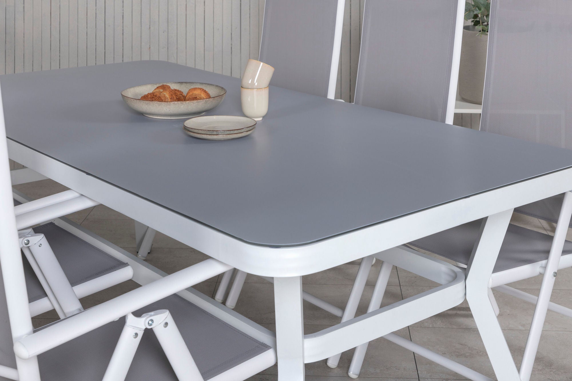 Venture Home Virya spisebord - White Alu / Grey Glass - big bord+Break 5:pos stol - White/Grey_6