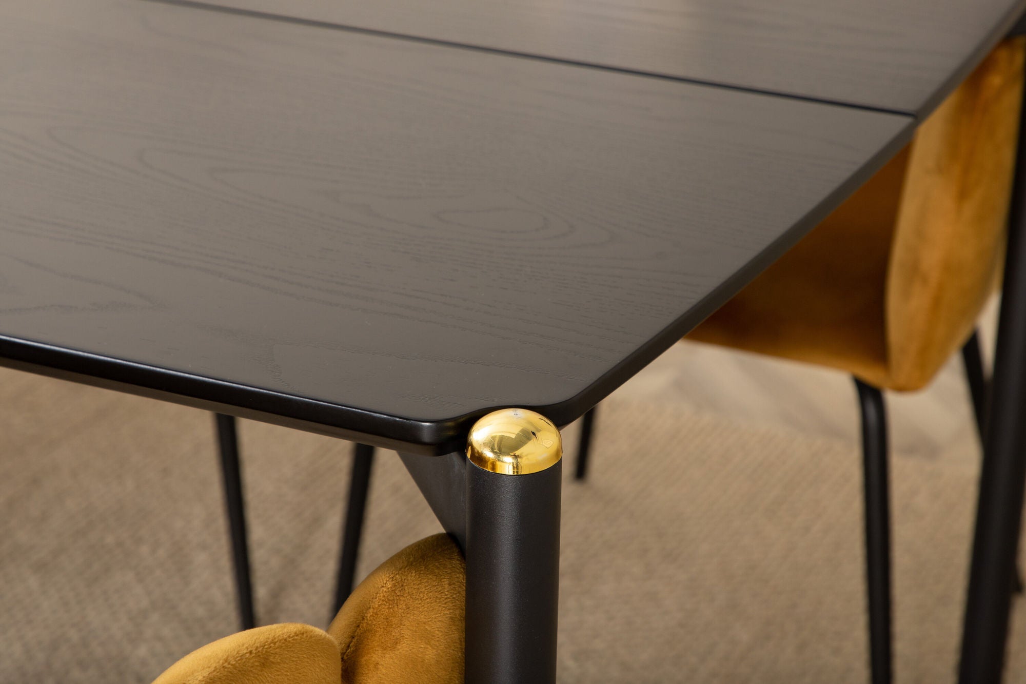 Venture Home Pelle spisebord , Black black Black+Limhamn , stol , Gold Velvet_6