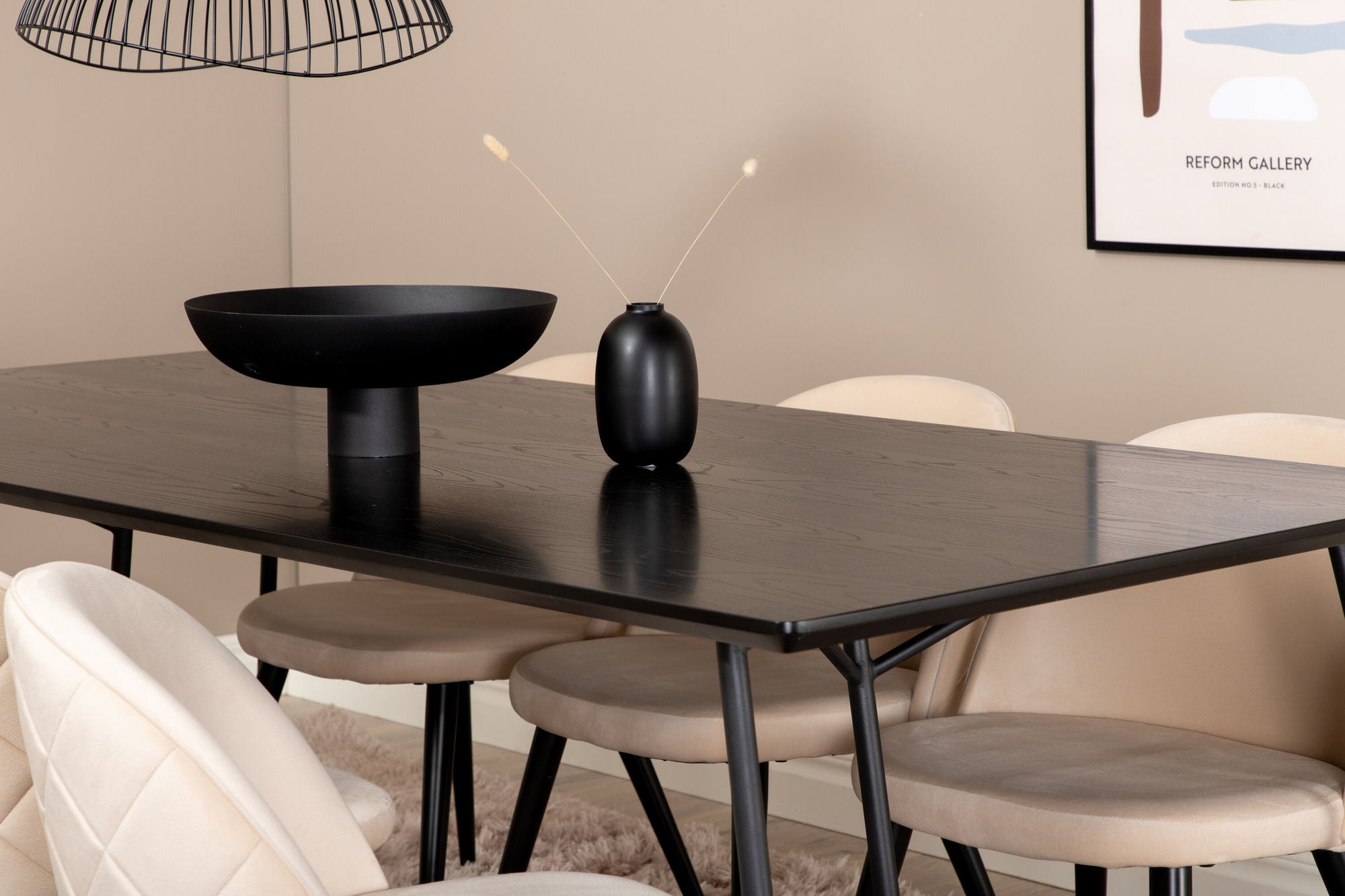 Venture Home Petra spisebord , Black Black Veneer+Velvet Stitches stol , Black Beige Velvet_6