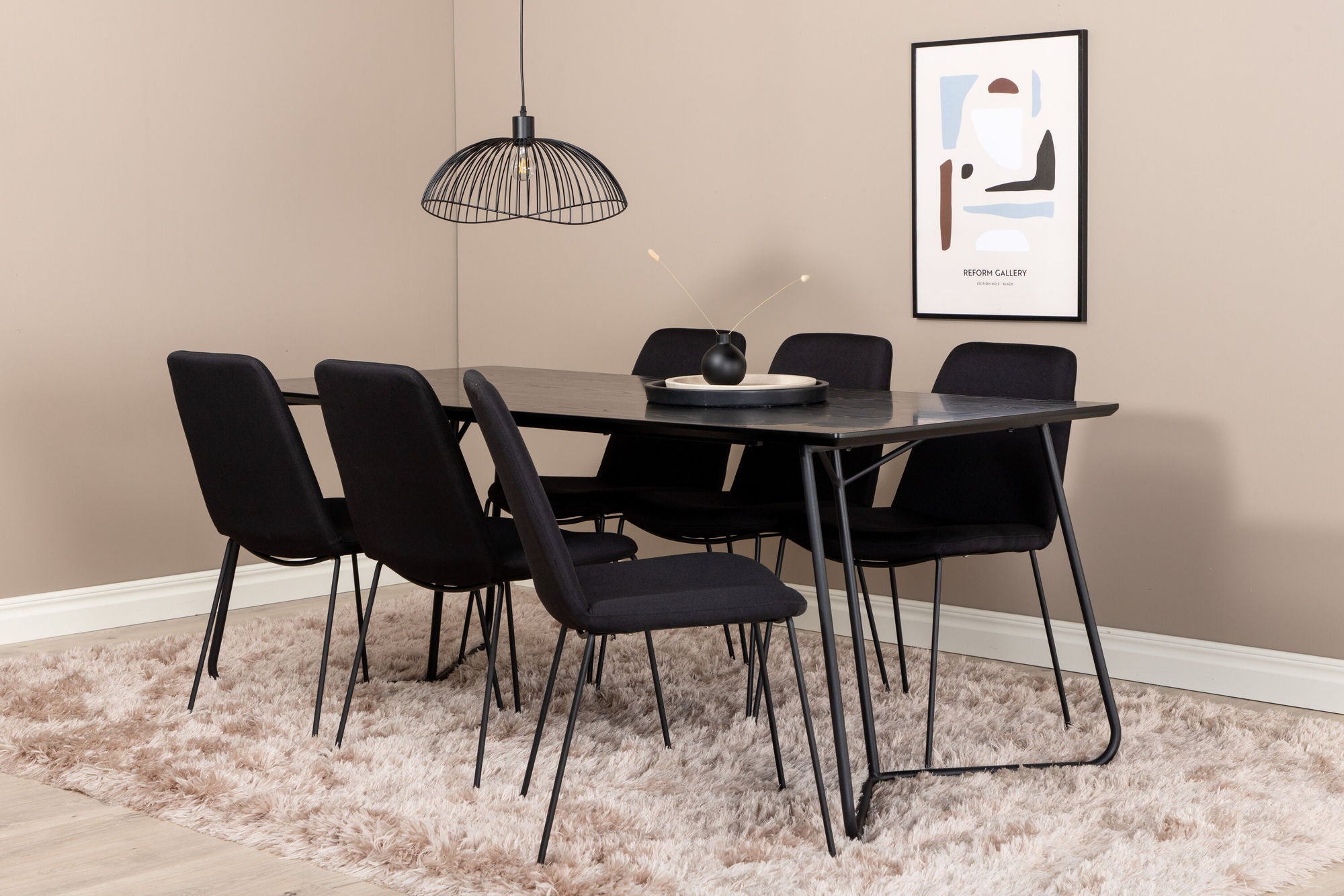 Venture Home Petra spisebord , Black Black Veneer+Muce Spisebordsstol , Black Legs , Black Fabric_6