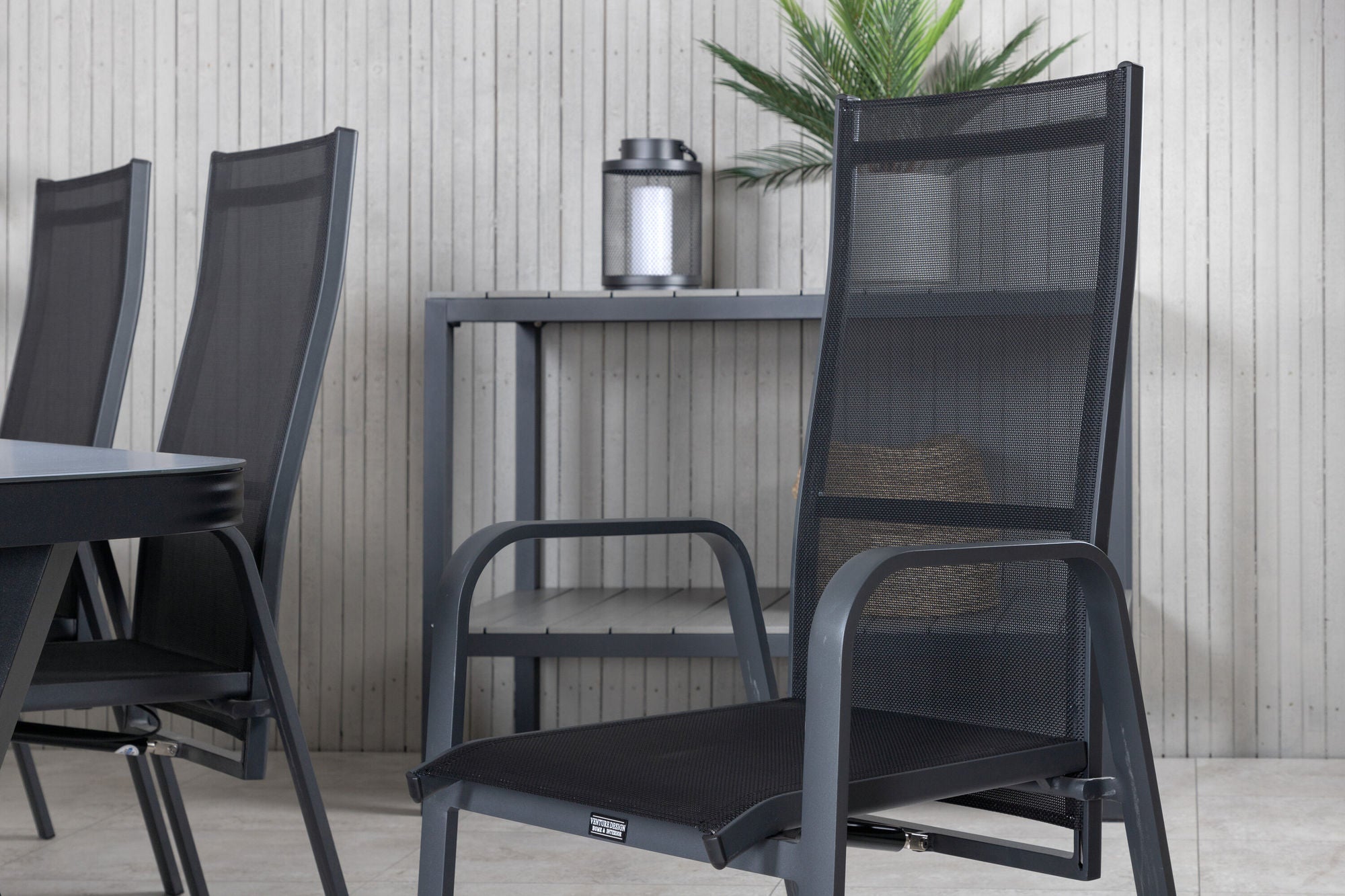 Venture Home Virya spisebord - Black Alu / Grey Glass - big bord+Copacabana Recliner stol - Black/Black_6