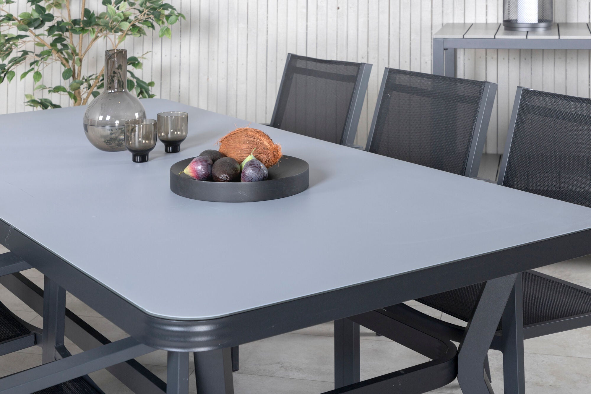 Venture Home Virya spisebord - Black Alu / Grey Glass - big bord+Copacabana Stacking stol - Black/Black_6