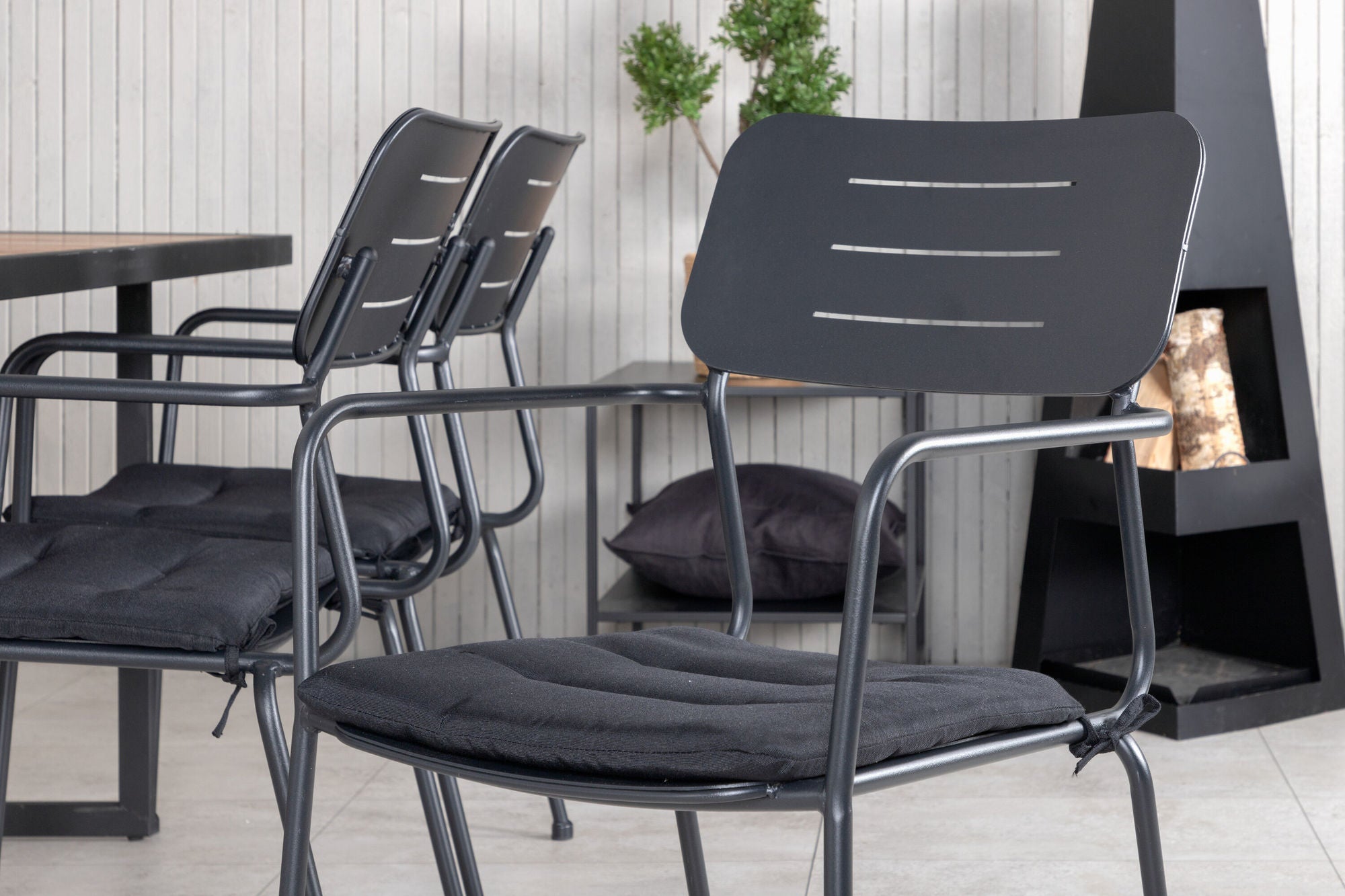 Venture Home Khung spisebord - Black Steel / Acacia (teklook) - 200*100cm+Nicke Dining chair w. armrest - Black Steel_6
