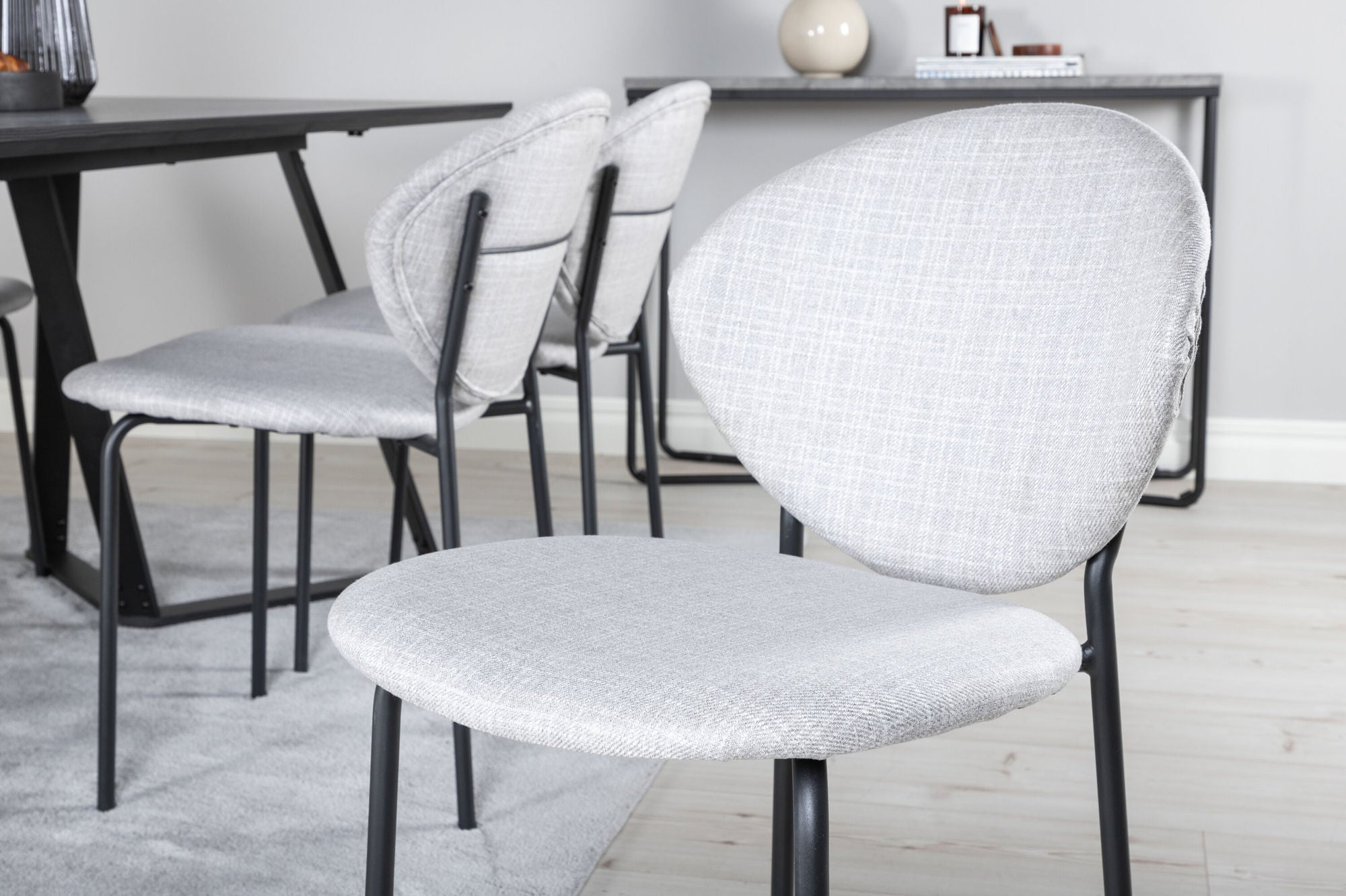 Venture Home Marina spisebord - Black top / Black Legs +Vault Spisebordsstol - Black Legs - Grey Fabric_6