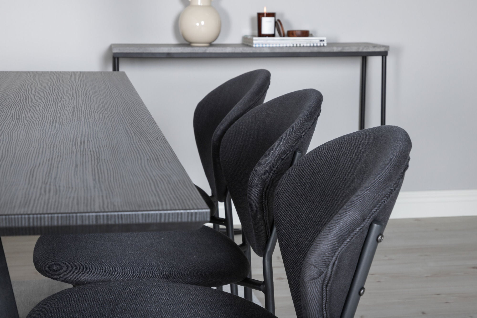 Venture Home Marina spisebord - Black top / Black Legs +Vault Spisebordsstol - Black Legs - Black Fabric_6