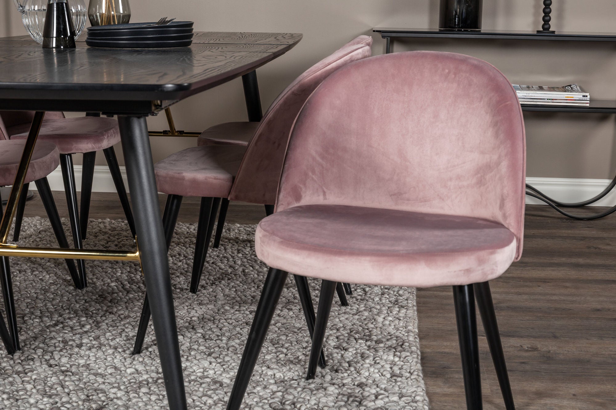Venture Home Gold Extention bord - 180/220*85*H76 Black Veneer - Black legs - Brass details+Velvet Spisebordsstol - Pink / Black_6