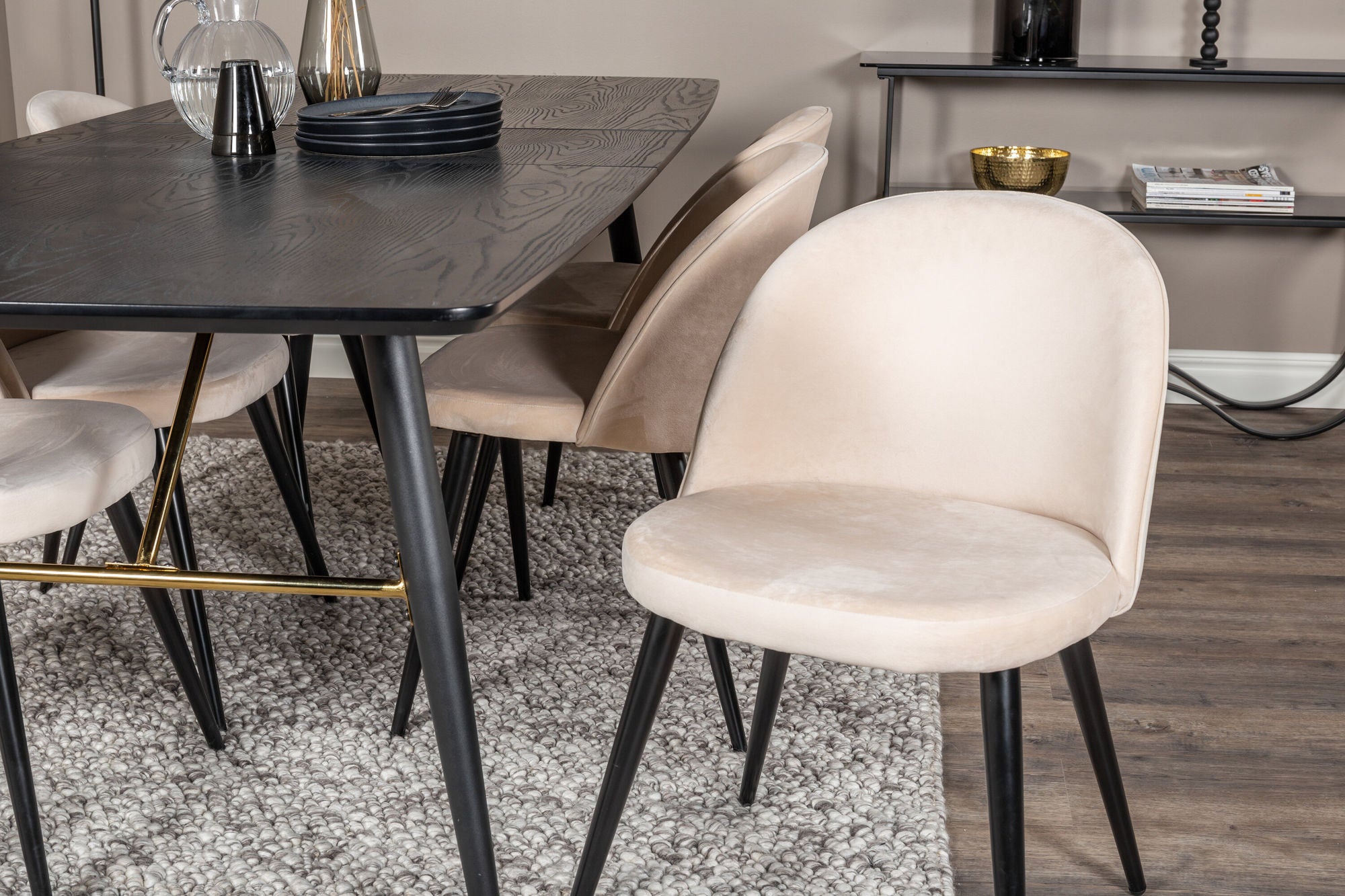 Venture Home Gold Extention bord - 180/220*85*H76 Black Veneer - Black legs - Brass details+Velvet Spisebordsstol - Beige / Black_6