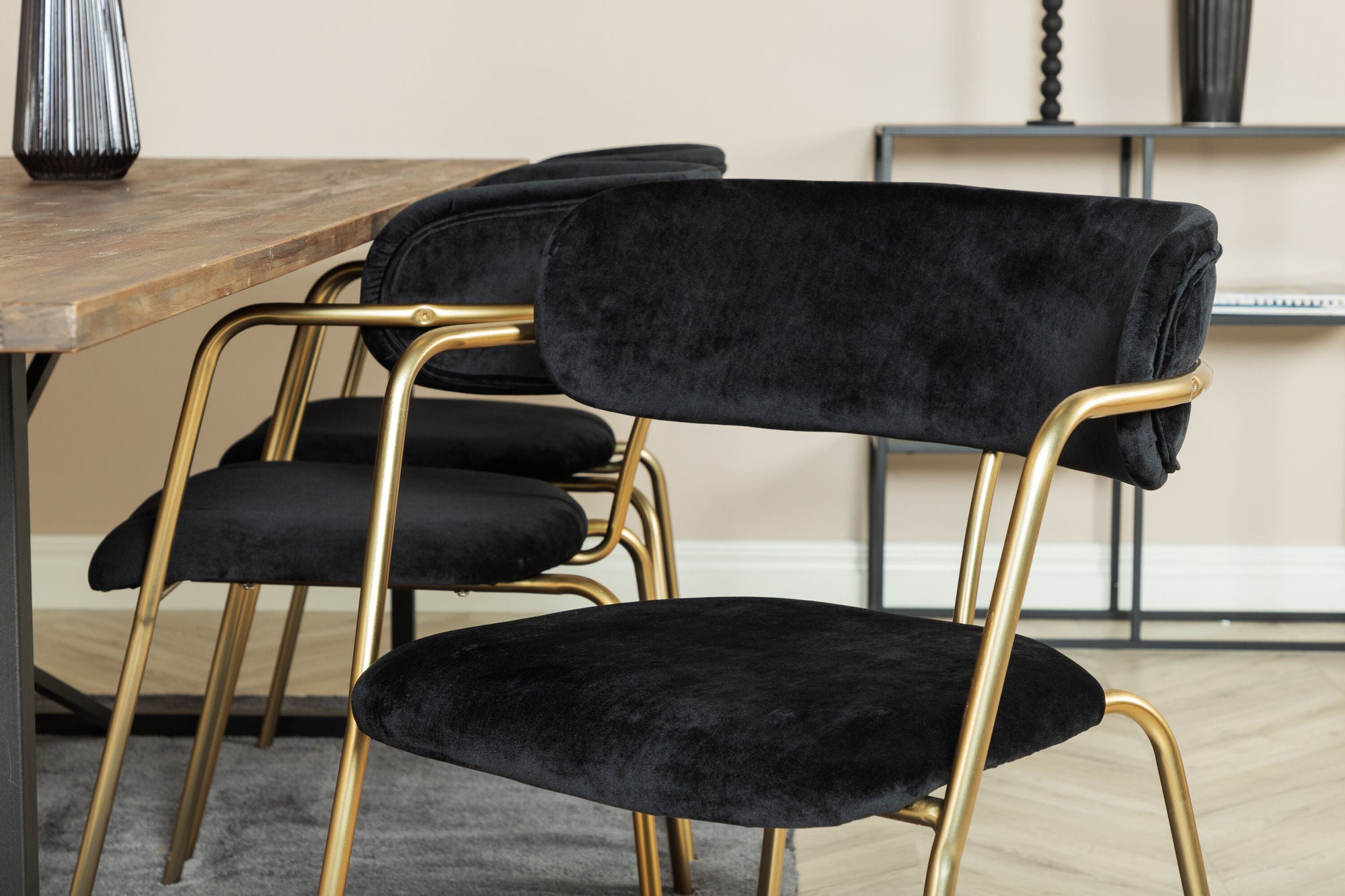 Venture Home Padang spisebord - 250*100*H76 - Dark Teak / Black+Arrow armchair - Brass Legs - Black Velvet_6