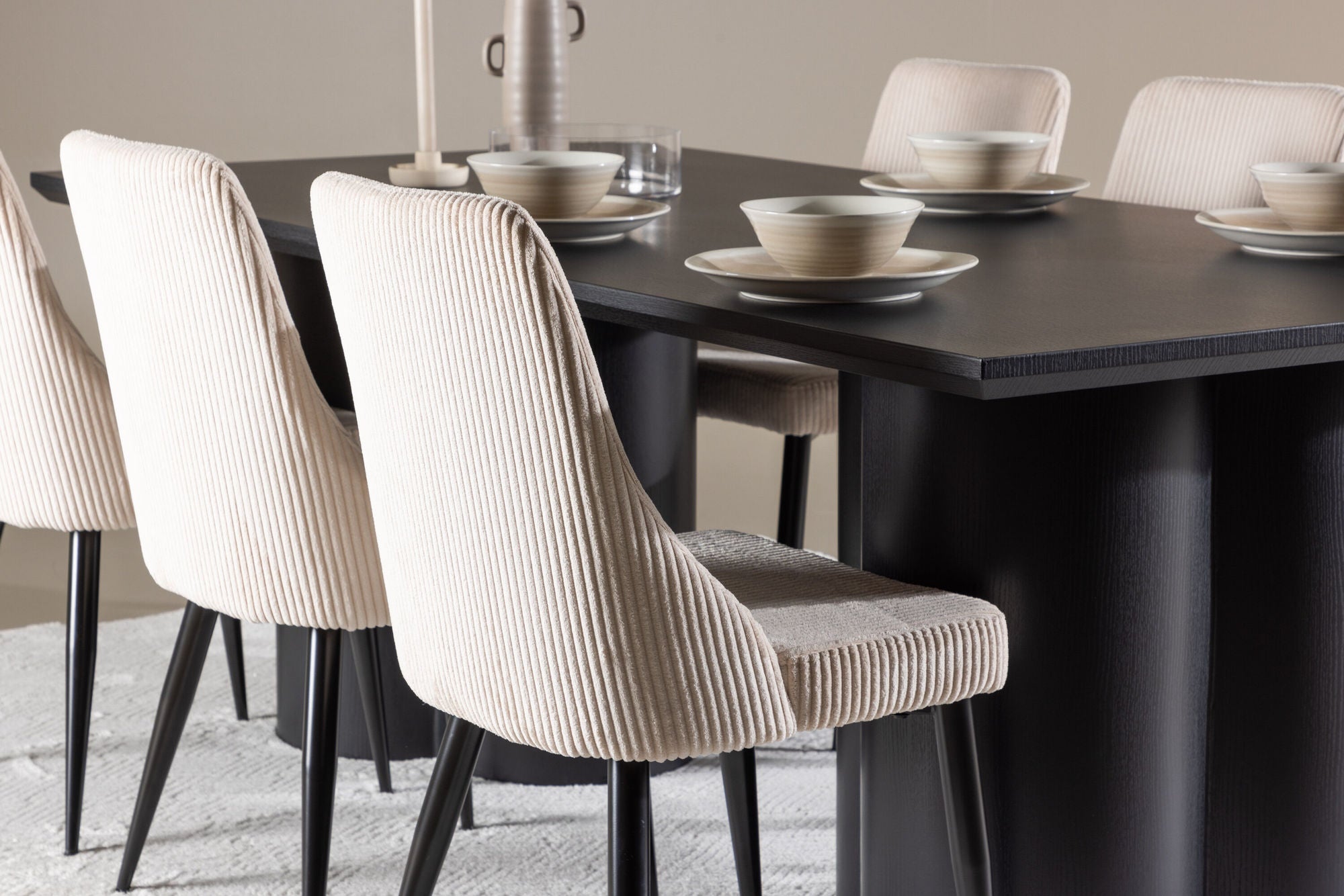Venture Home Olivia spisebord with Leone Spisebordsstol