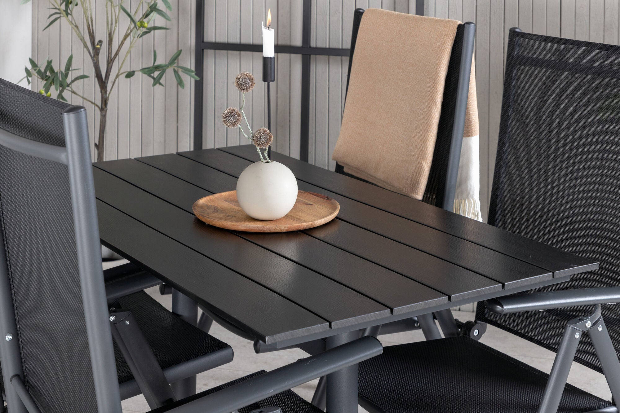 Venture Home Denver Café bord 120*70 - Black Alu / Black Aintwood+Break 5:pos stol - Black alu / Black Textilene_4