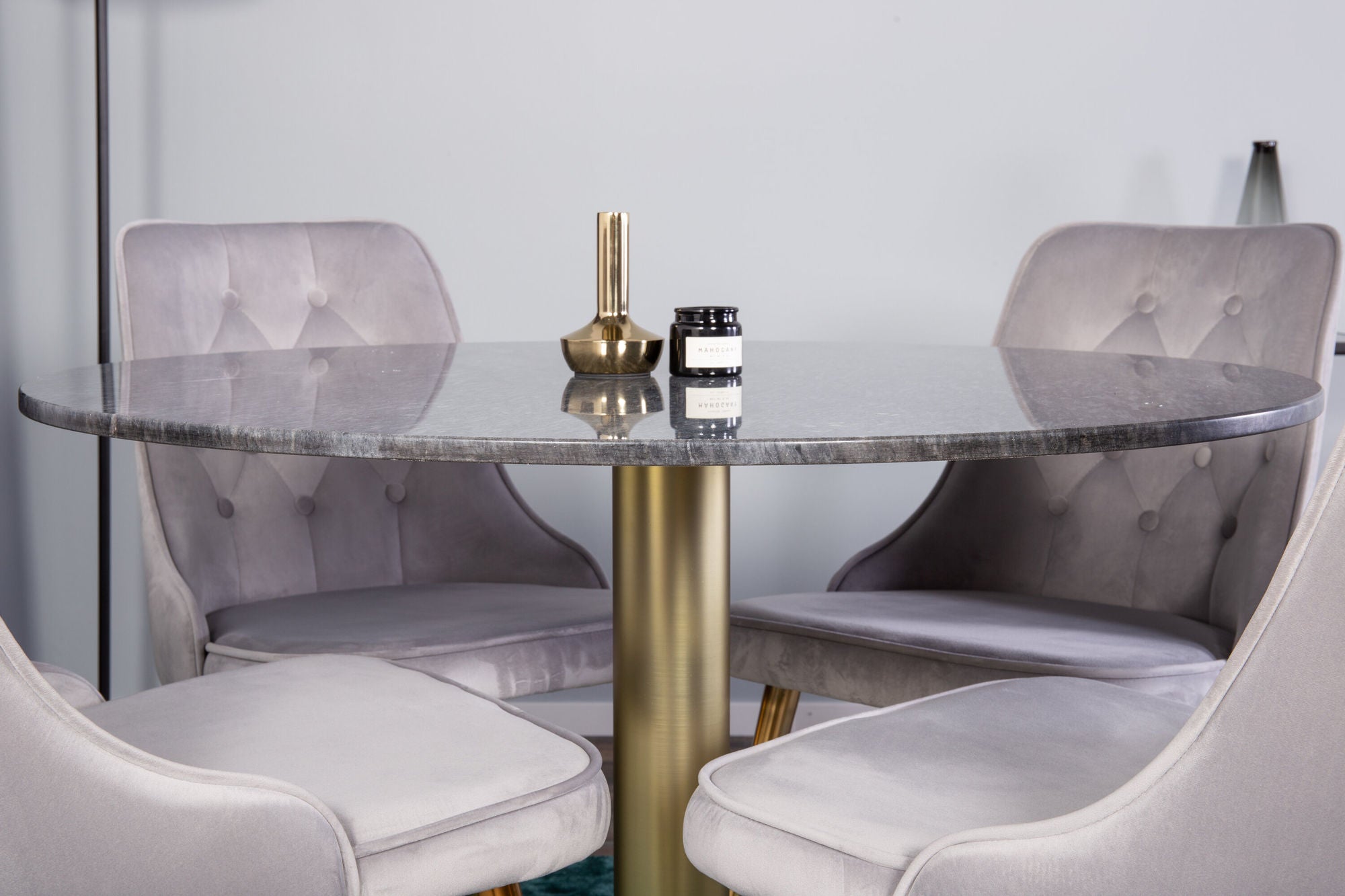 Venture Home Estelle spisebord round 106cm Grey Marble / Brass - Velvet Deluxe Spisebordsstol - Brushed brass leg / Light Grey Velvet 4