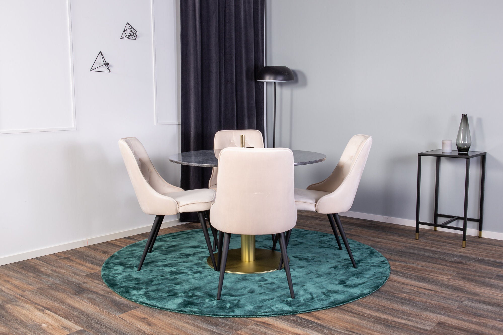 Venture Home Estelle spisebord round 106cm Grey Marble / Brass - Velvet Deluxe Spisebordsstol - Black legs / Beige velvet 4