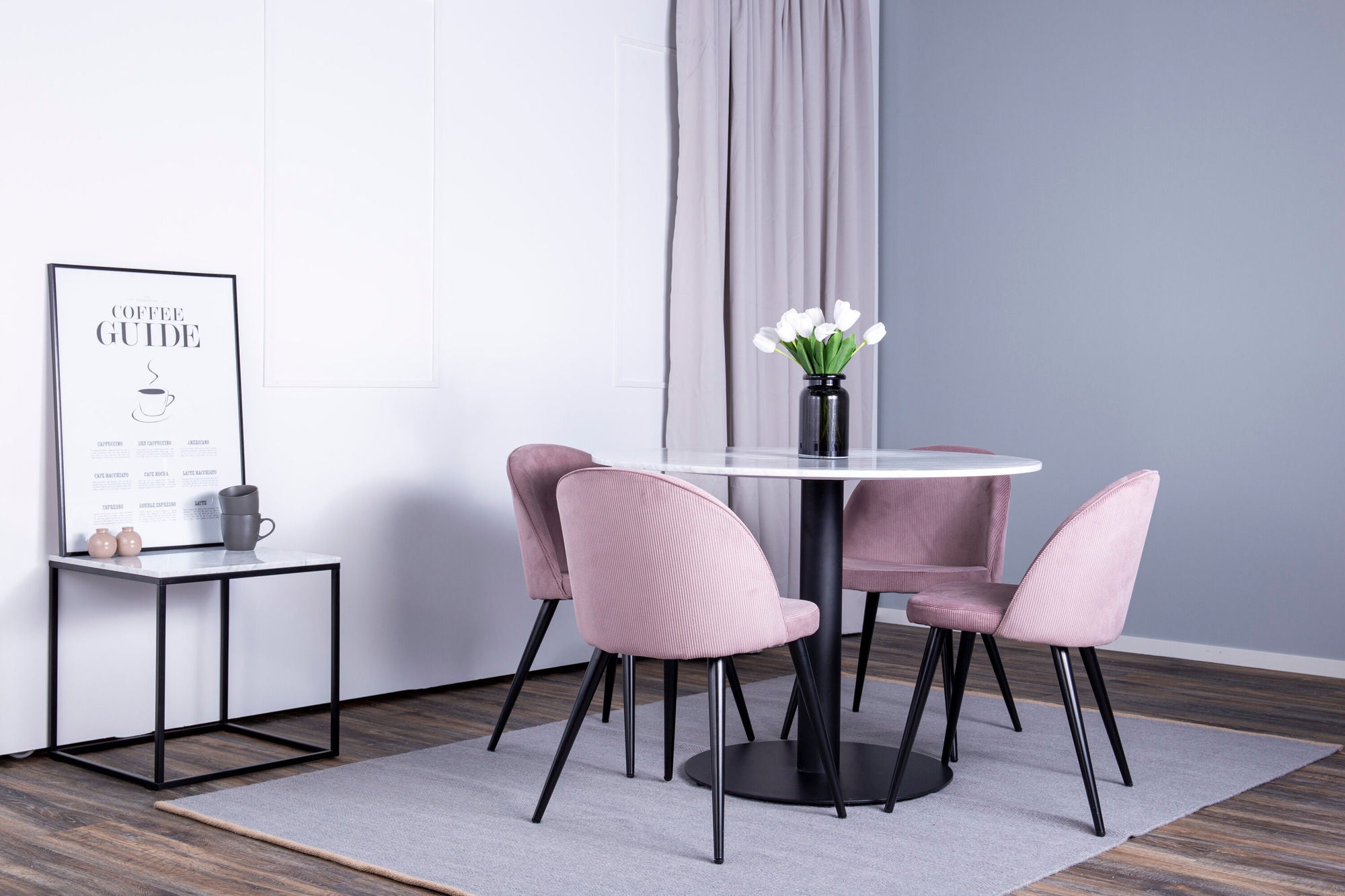 Venture Home Estelle runt Matbord - Svart / Vit marmor - ø106*H75+Velvet matstol - Manchester