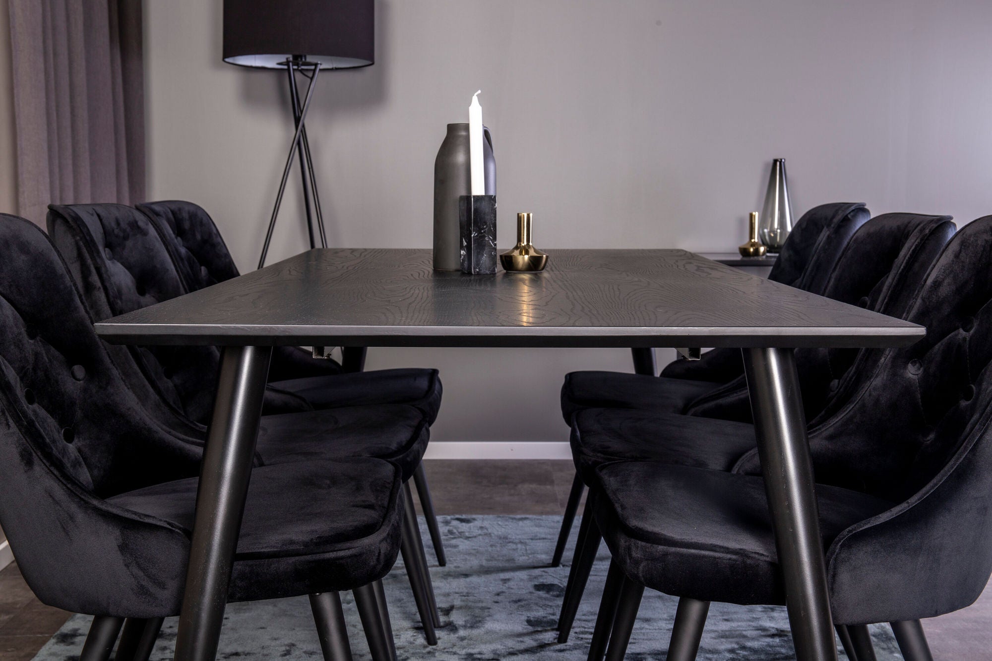 Venture Home Dipp spisebord - 180*90cm - Black Veneer / black legs w brass dipp +Velvet De