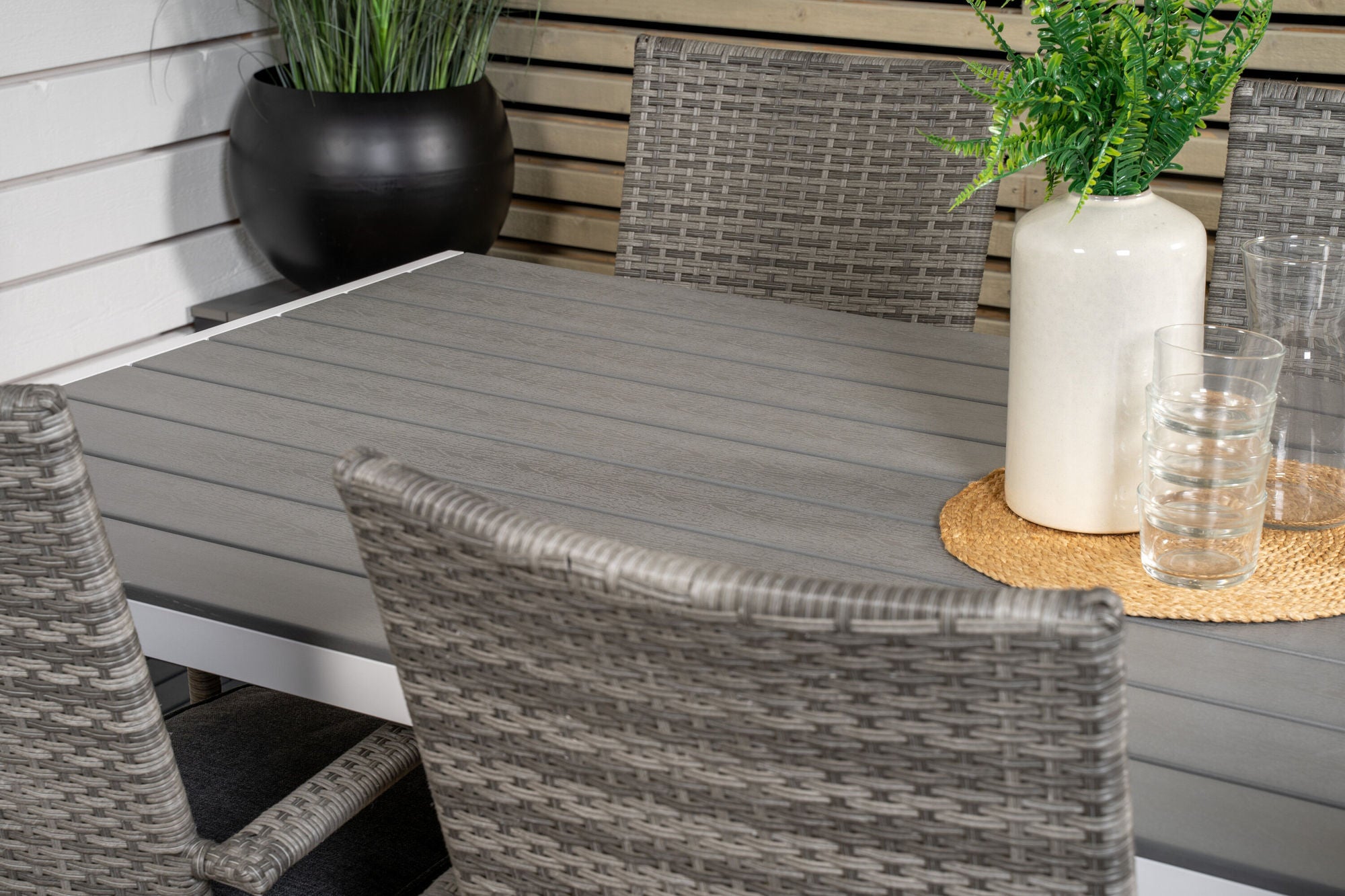 Venture Home Break spisebord - 205*90 - White Alu / Grey Aintwood+Anna Arm stol (stackabl