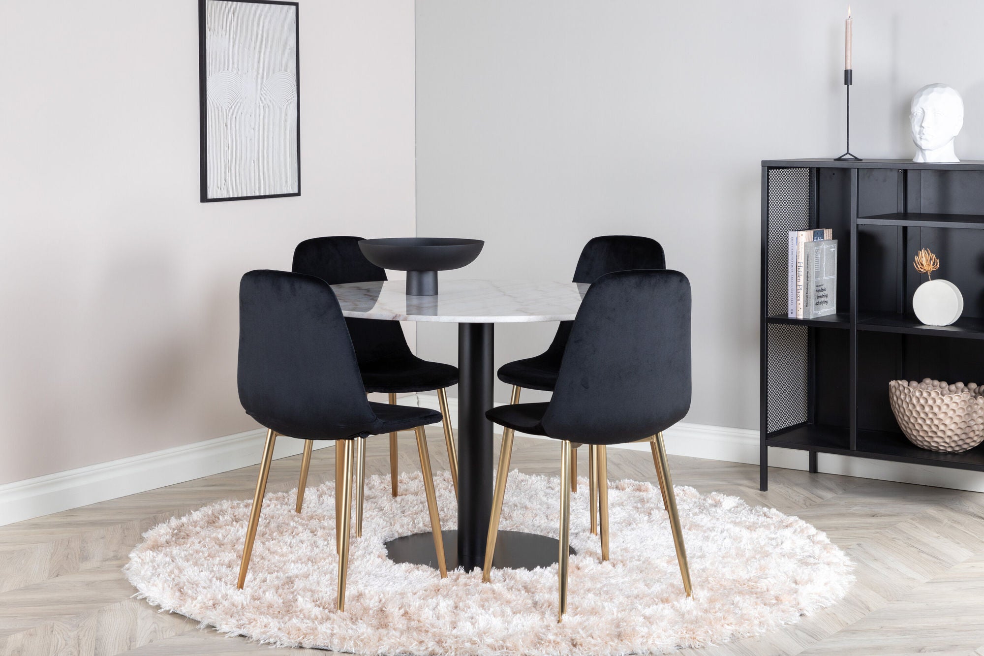 Venture Home Estelle spisebord round 106cm White marble / Black Legs - Polar stol - Black Velvet / Matt brass leg 4