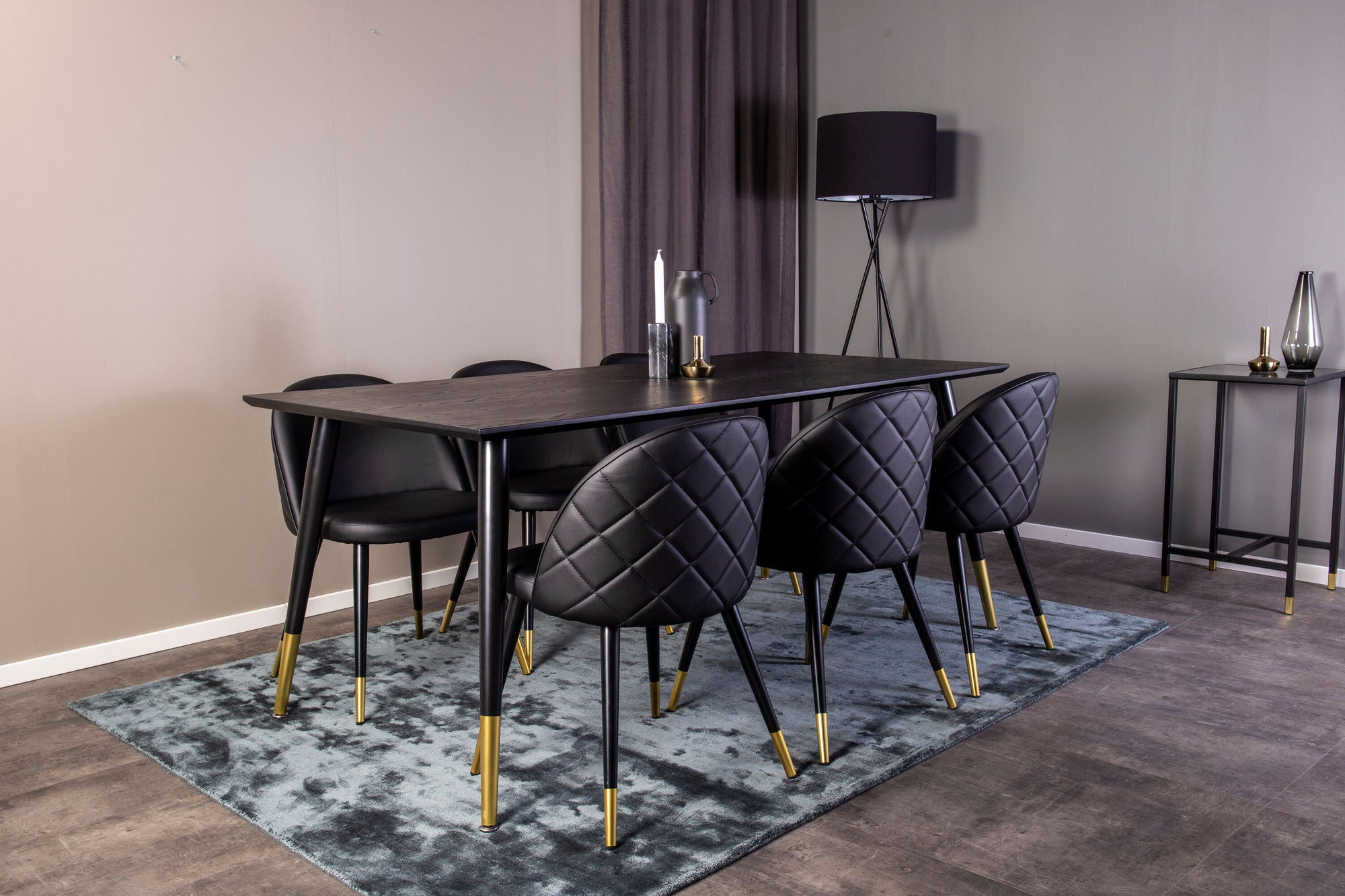 Venture Home Dipp spisebord - 180*90cm - Black Veneer / black legs w brass dipp +Velvet di
