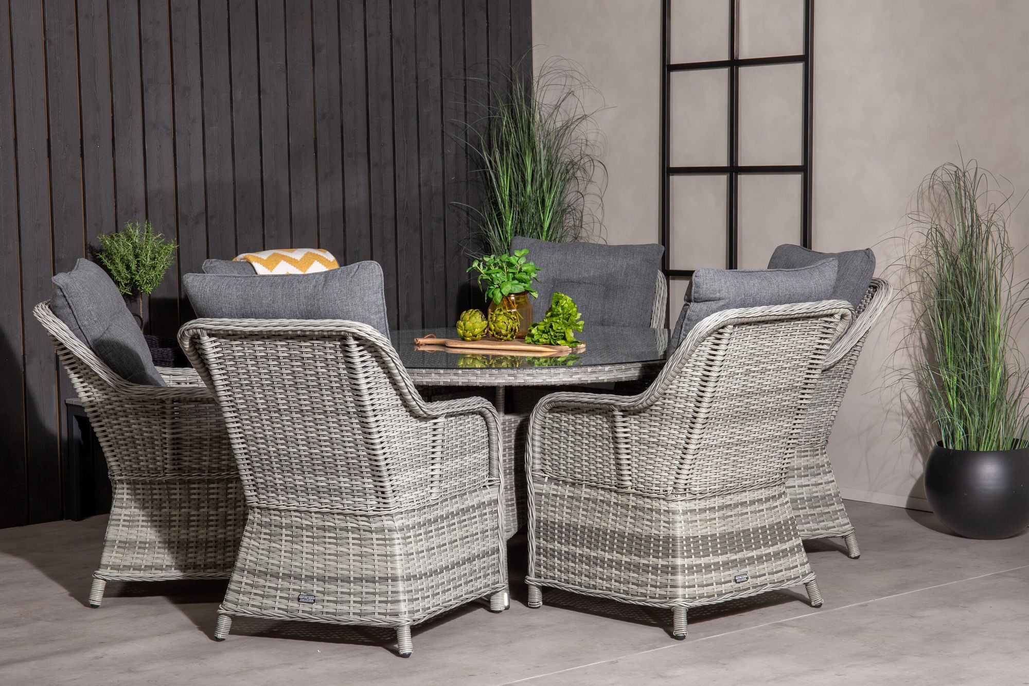Venture Home Volta spisebord - Grey - ø150+Vikelund Arm stol - Grey / Grey cushion_6