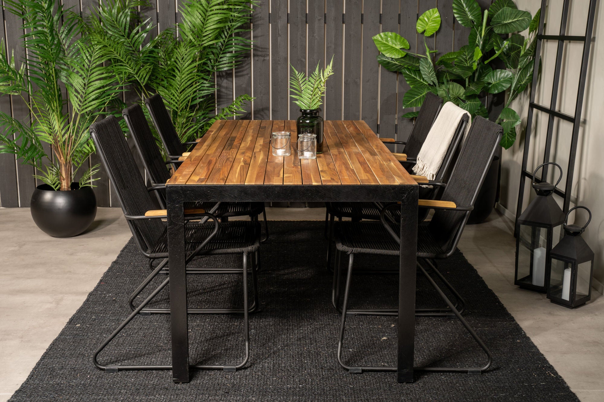 Venture Home Bois spisebord 200*100cm - Black Legs / Acacia +Bois Armchair - Black Alu /