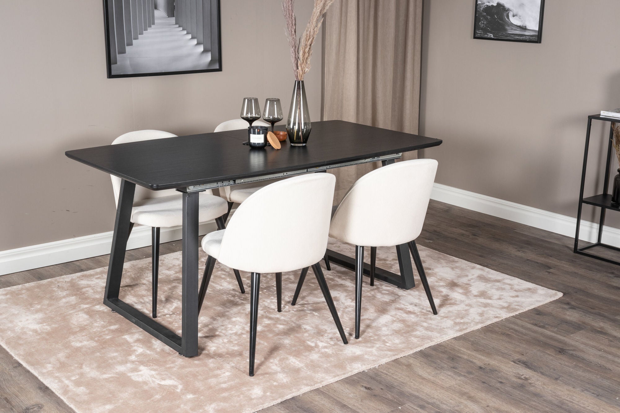 Venture Home Inca Extentionbord - Black top / black Legs+Velvet Spisebordsstol Corduroy - Beige / Black_4