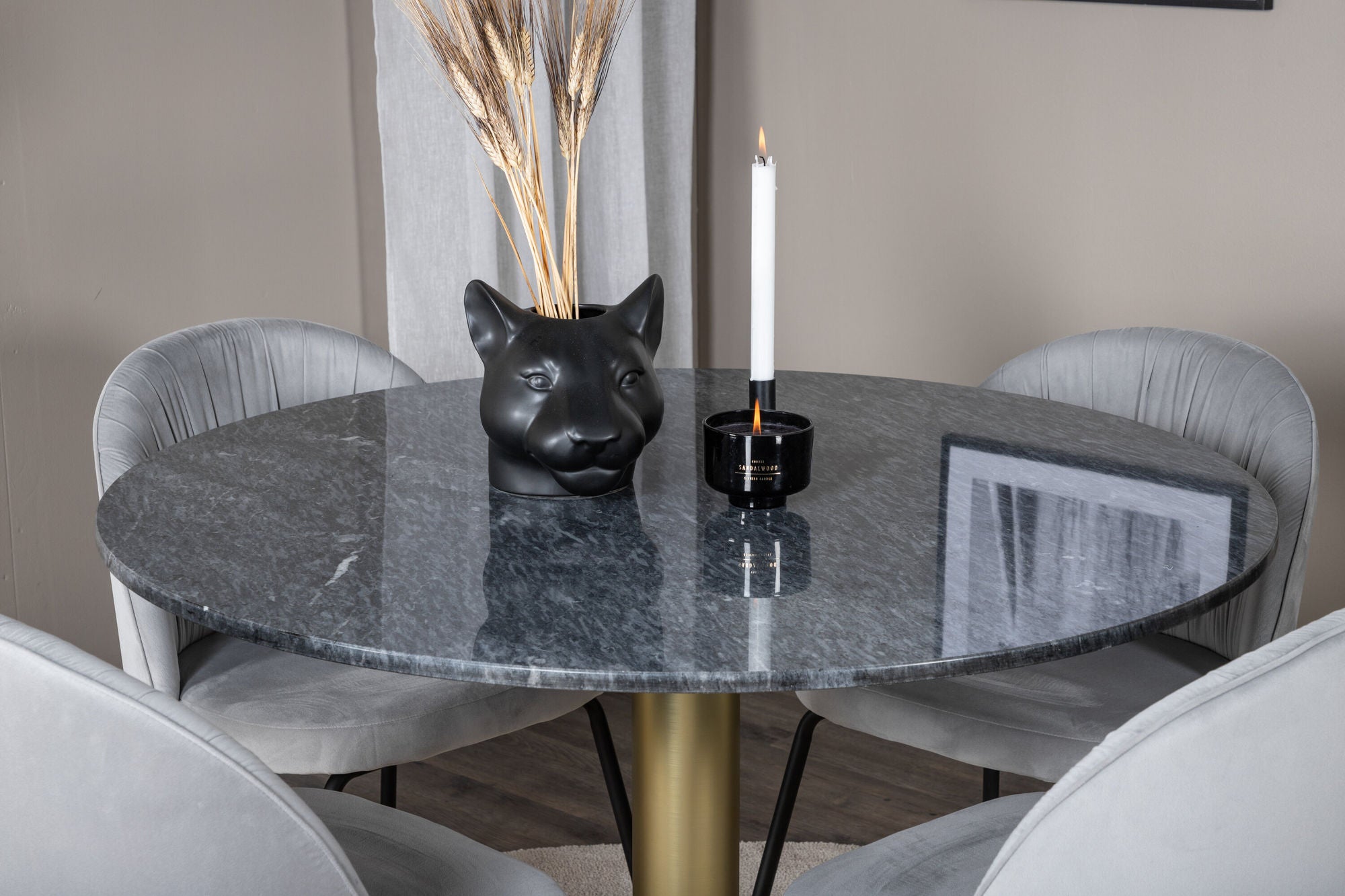 Venture Home Estelle rund spisebord ø106 H75 - Black / Brass+Wrinkles Spisebordsstol - Black Legs - Grey Velvet_4